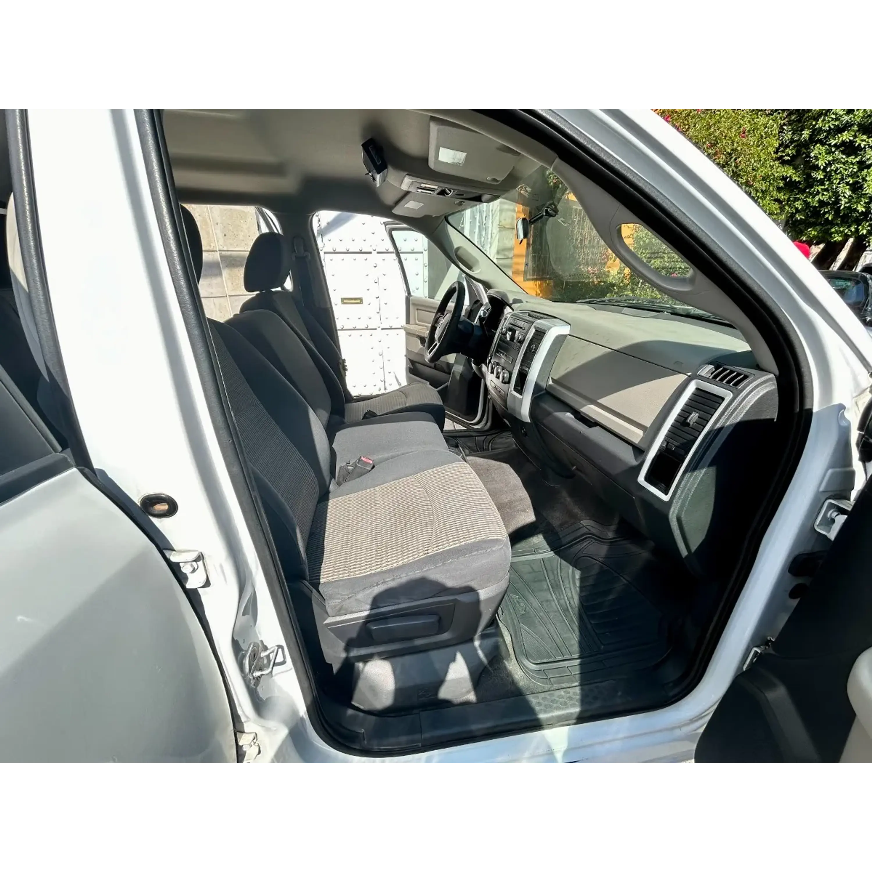 DODGE RAM 2500 5.7 CREW CAB SLT 4X4 MT 2012 10
