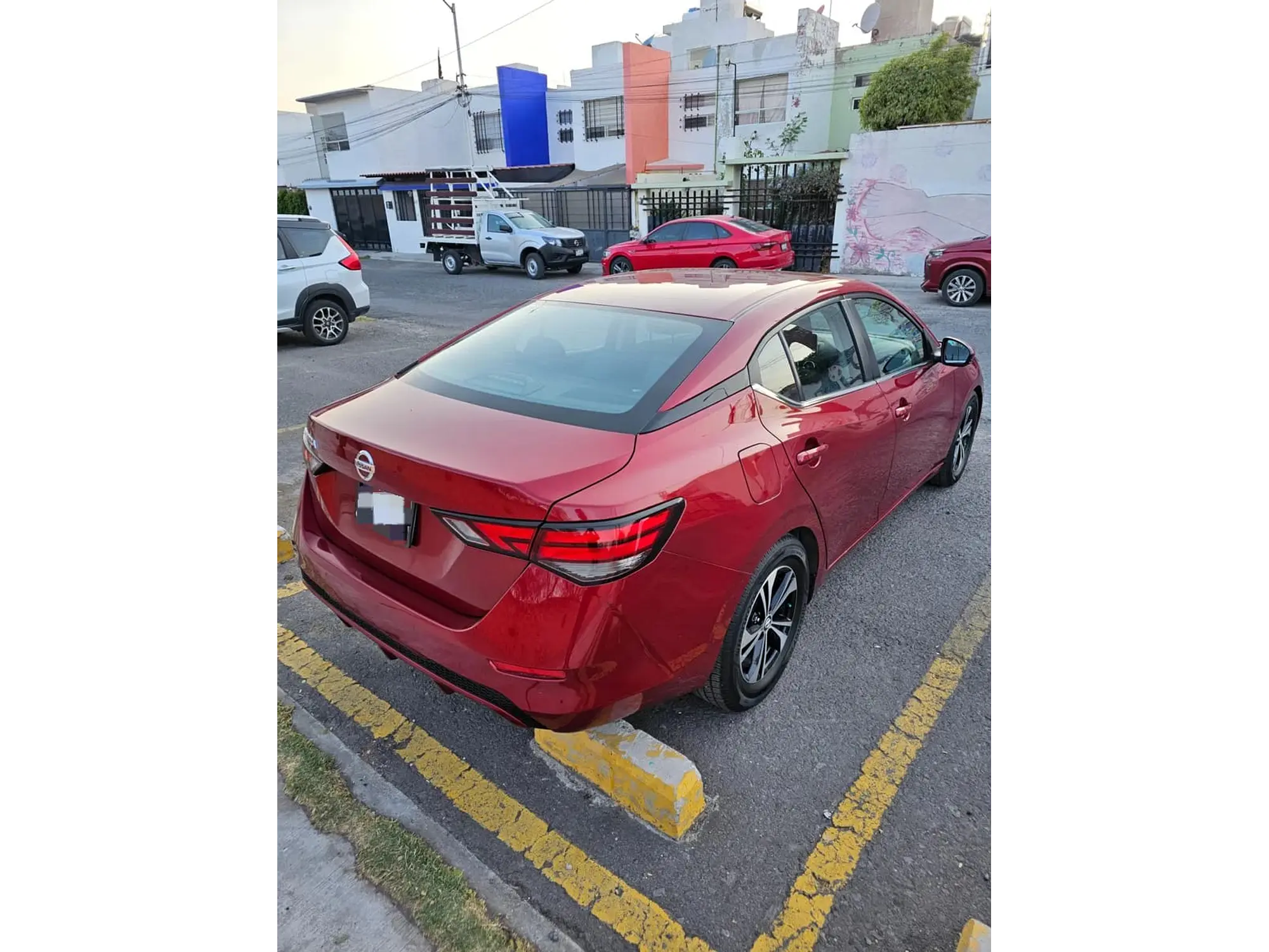 NISSAN SENTRA 1.8 ADVANCE MT 2022 4