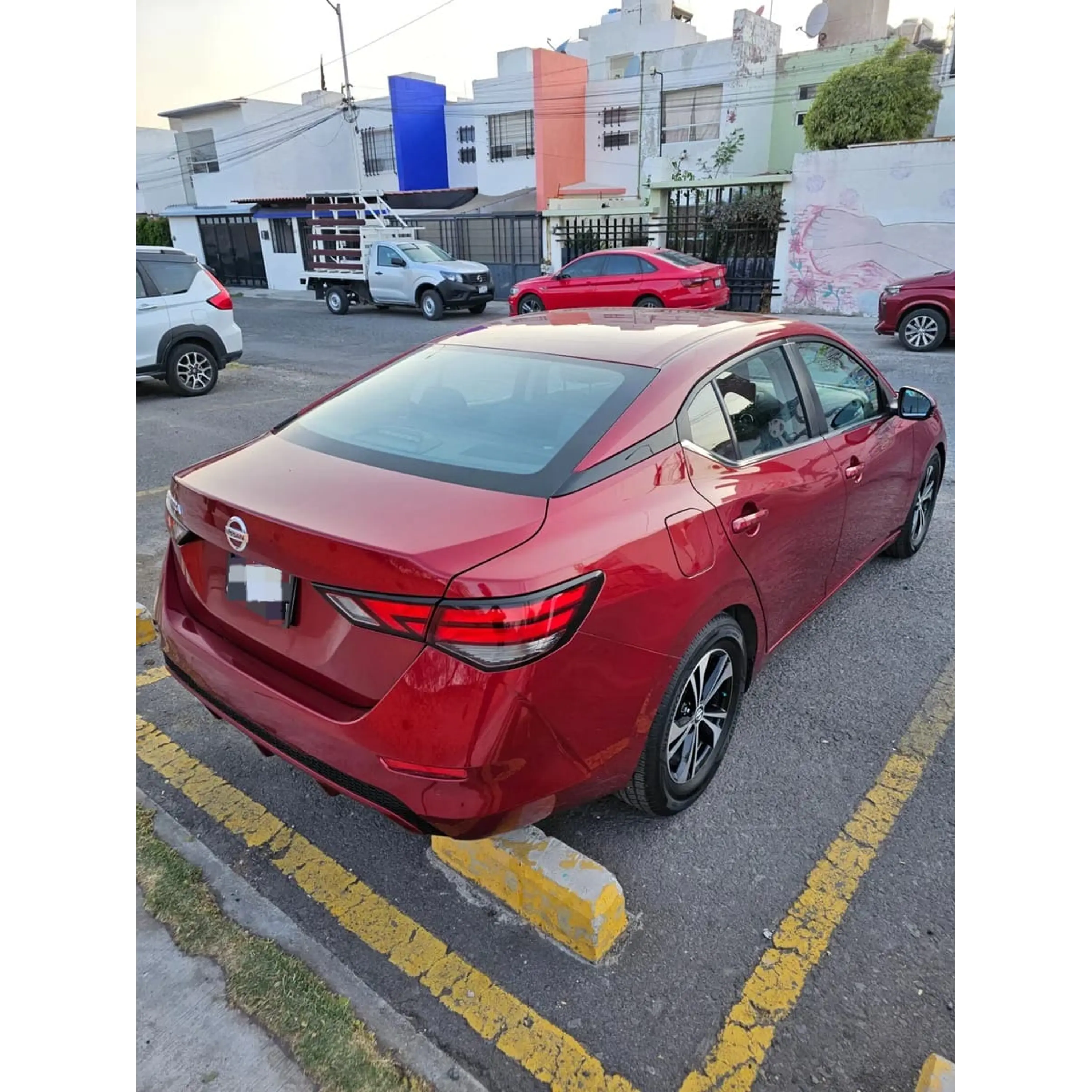 NISSAN SENTRA 1.8 ADVANCE MT 2022 4