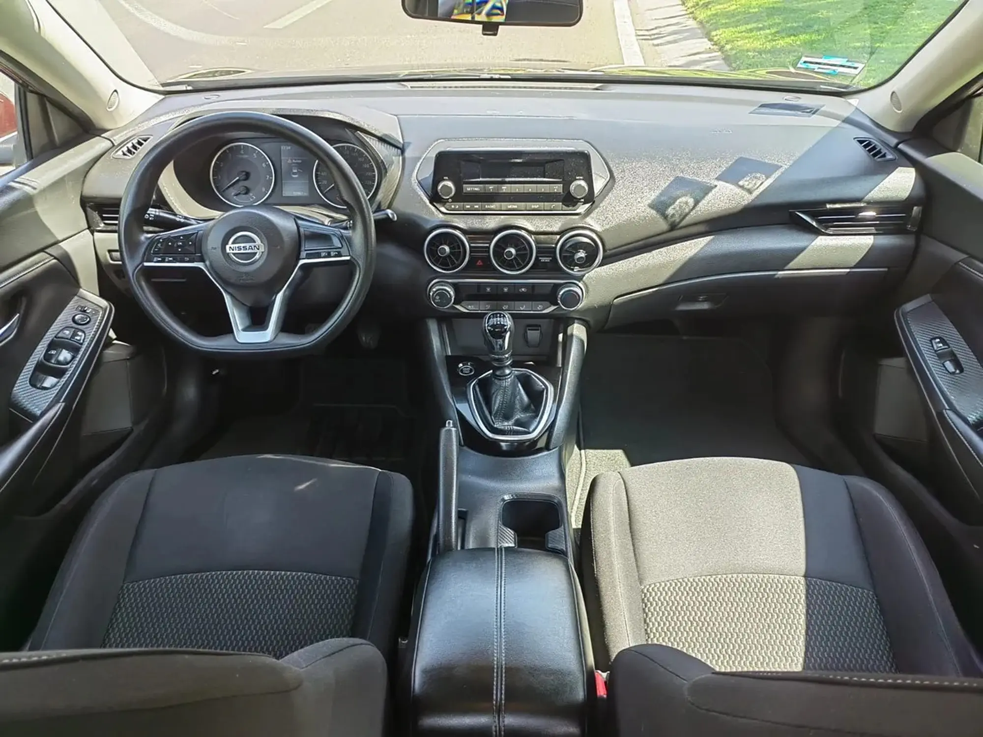 NISSAN SENTRA 1.8 SENSE MT 2020 7