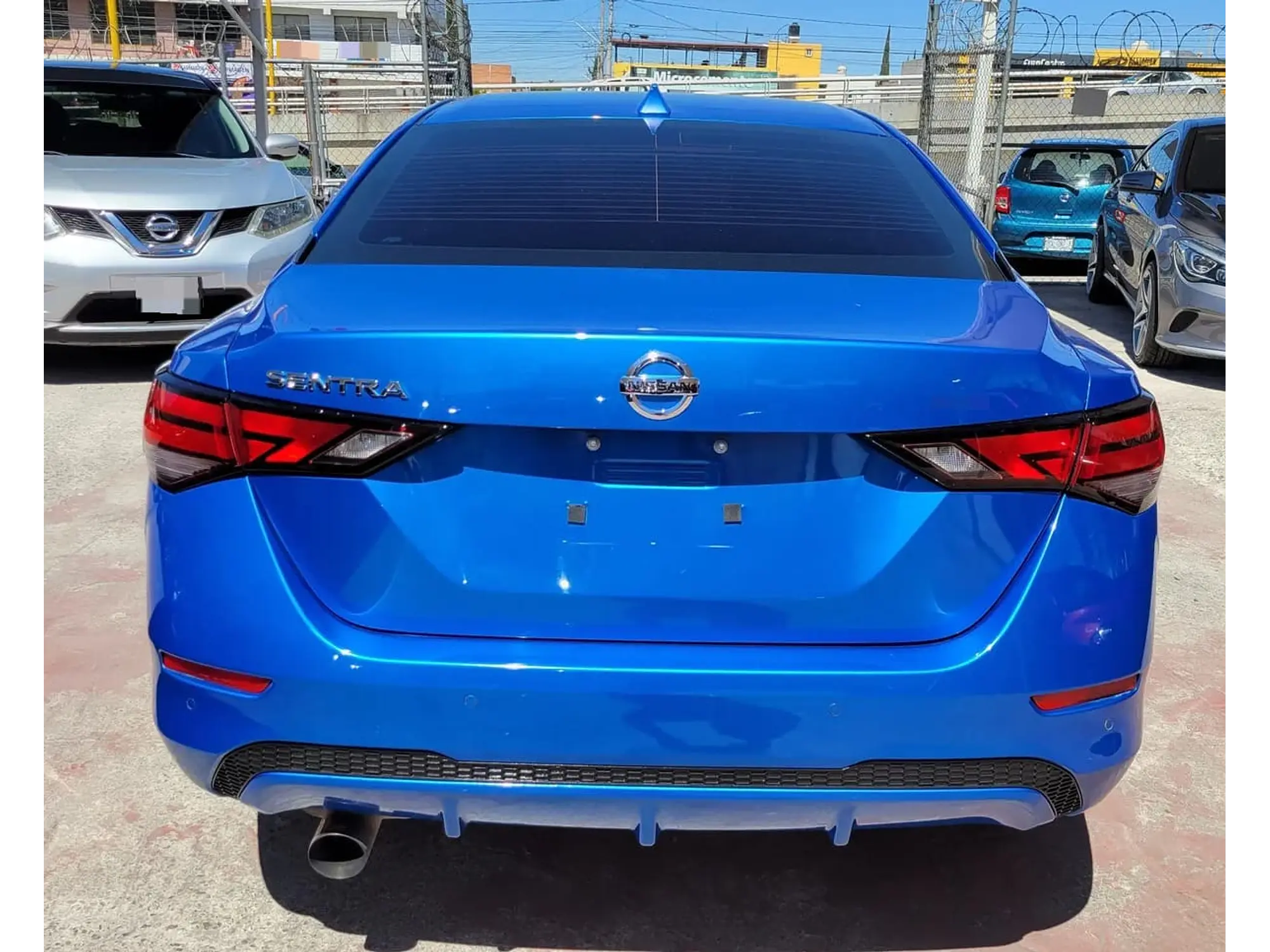 NISSAN SENTRA 1.8 SENSE MT 2021 3