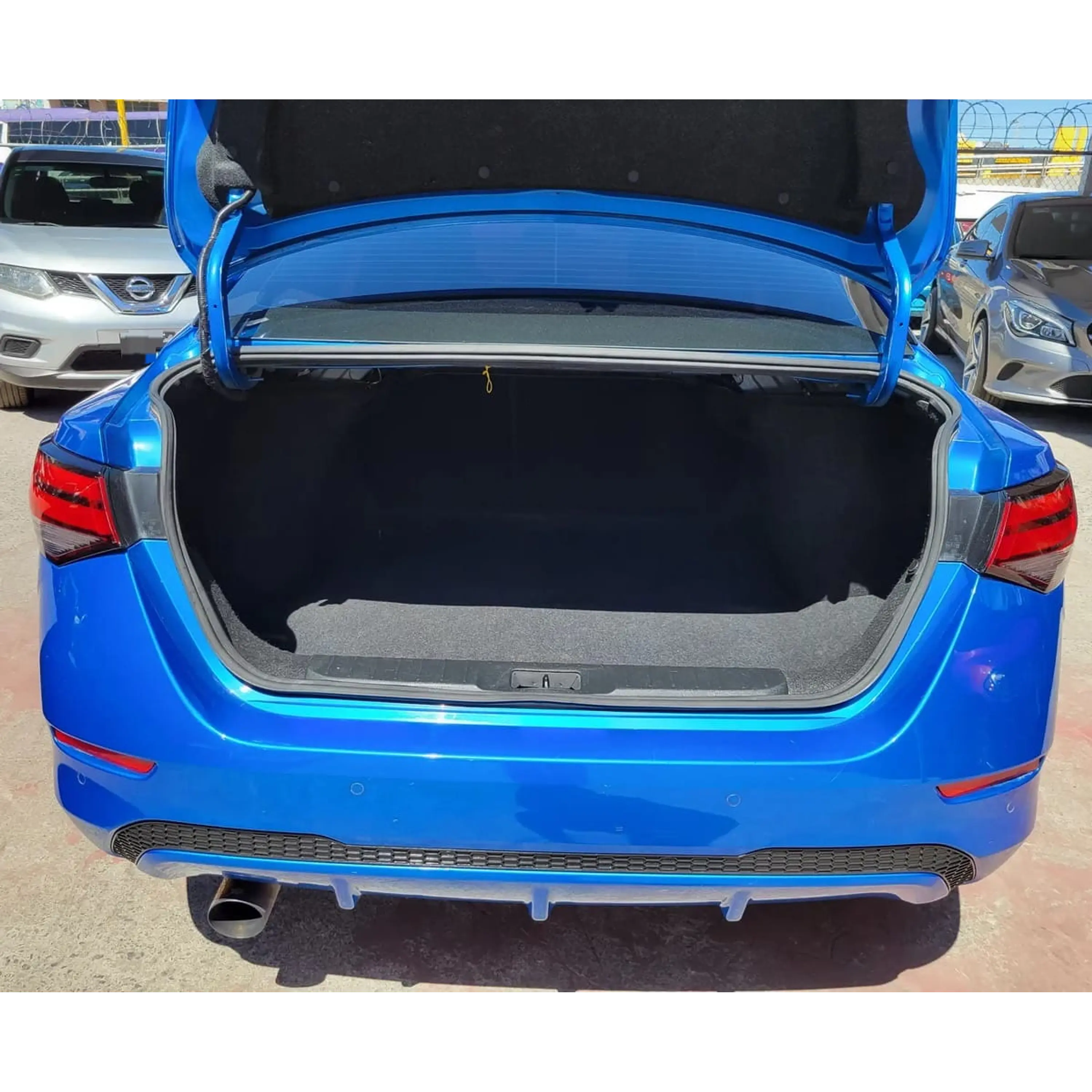 NISSAN SENTRA 1.8 SENSE MT 2021 4