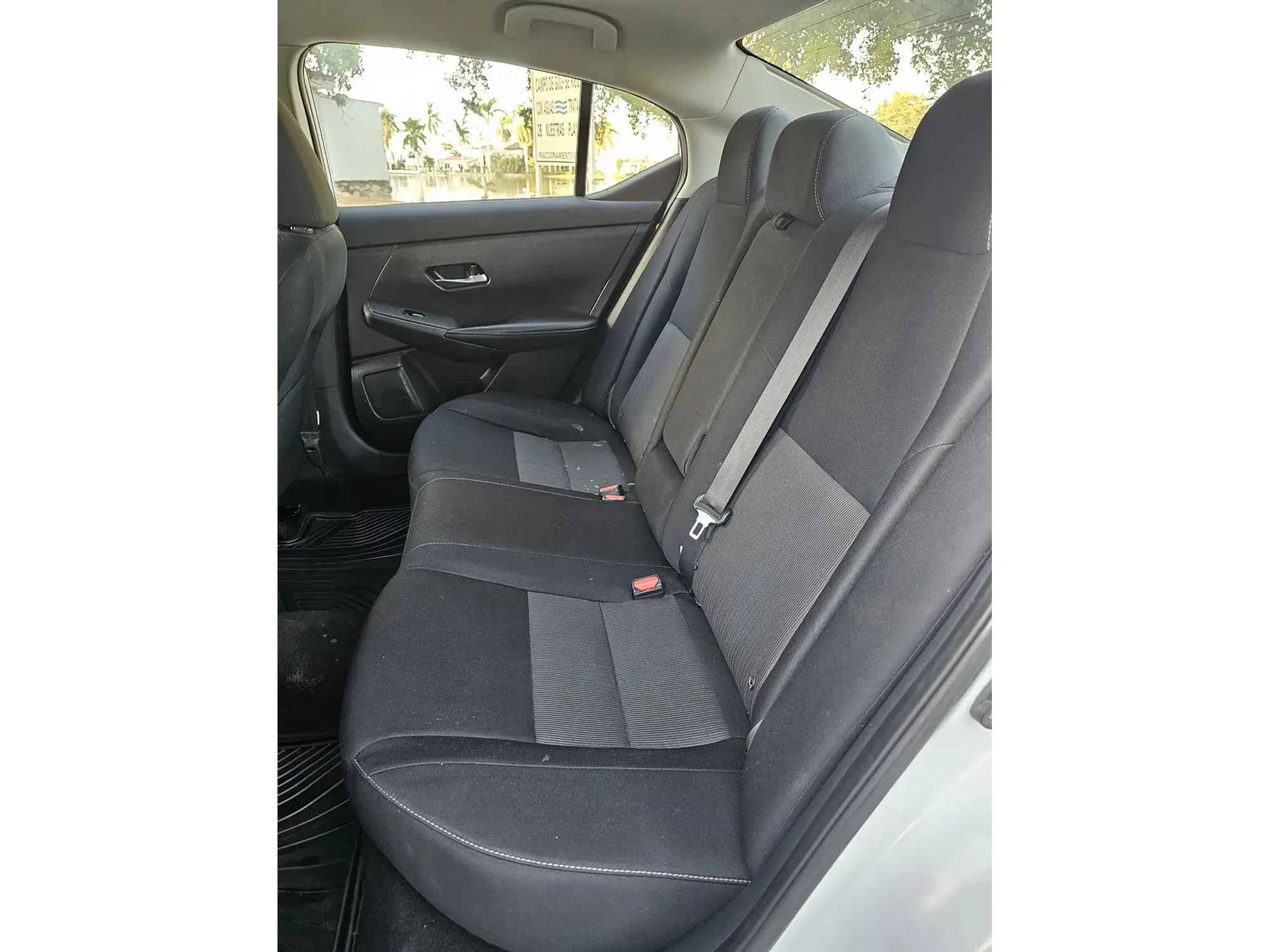 NISSAN SENTRA 1.8 SENSE MT 2021 11