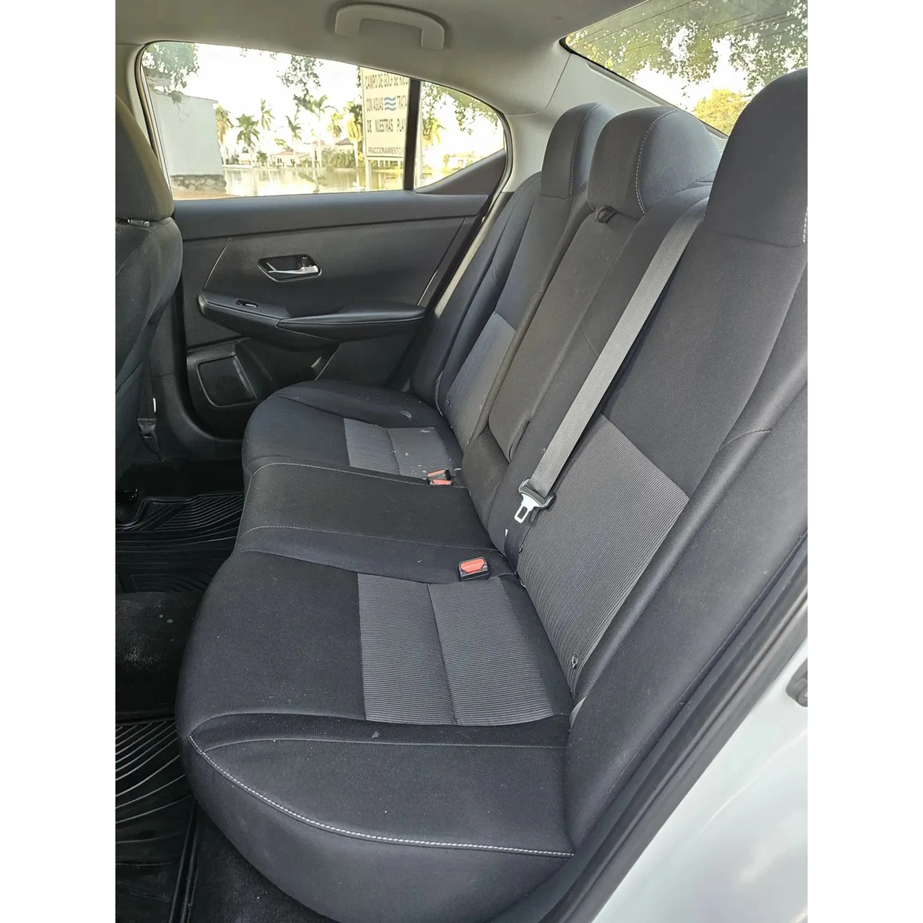 NISSAN SENTRA 1.8 SENSE MT 2021 11