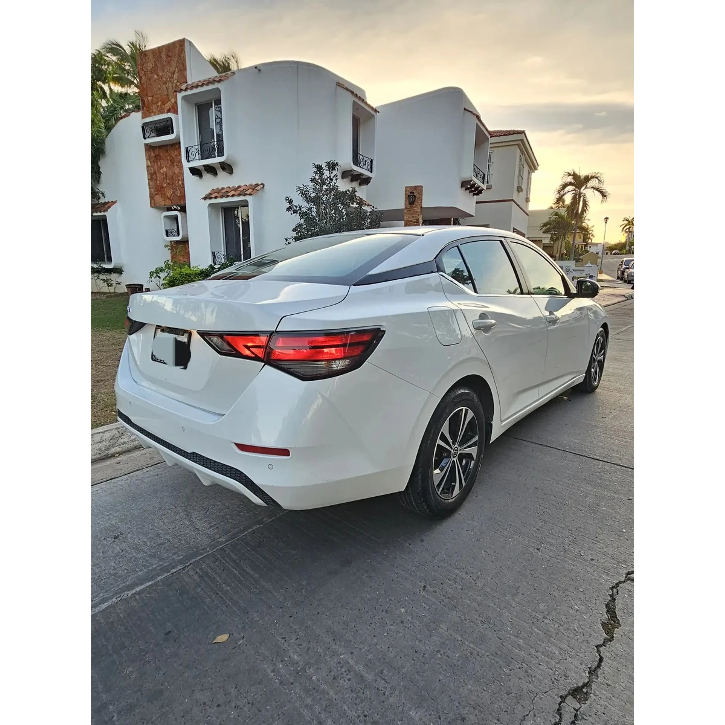 NISSAN SENTRA 1.8 SENSE MT 2021 5
