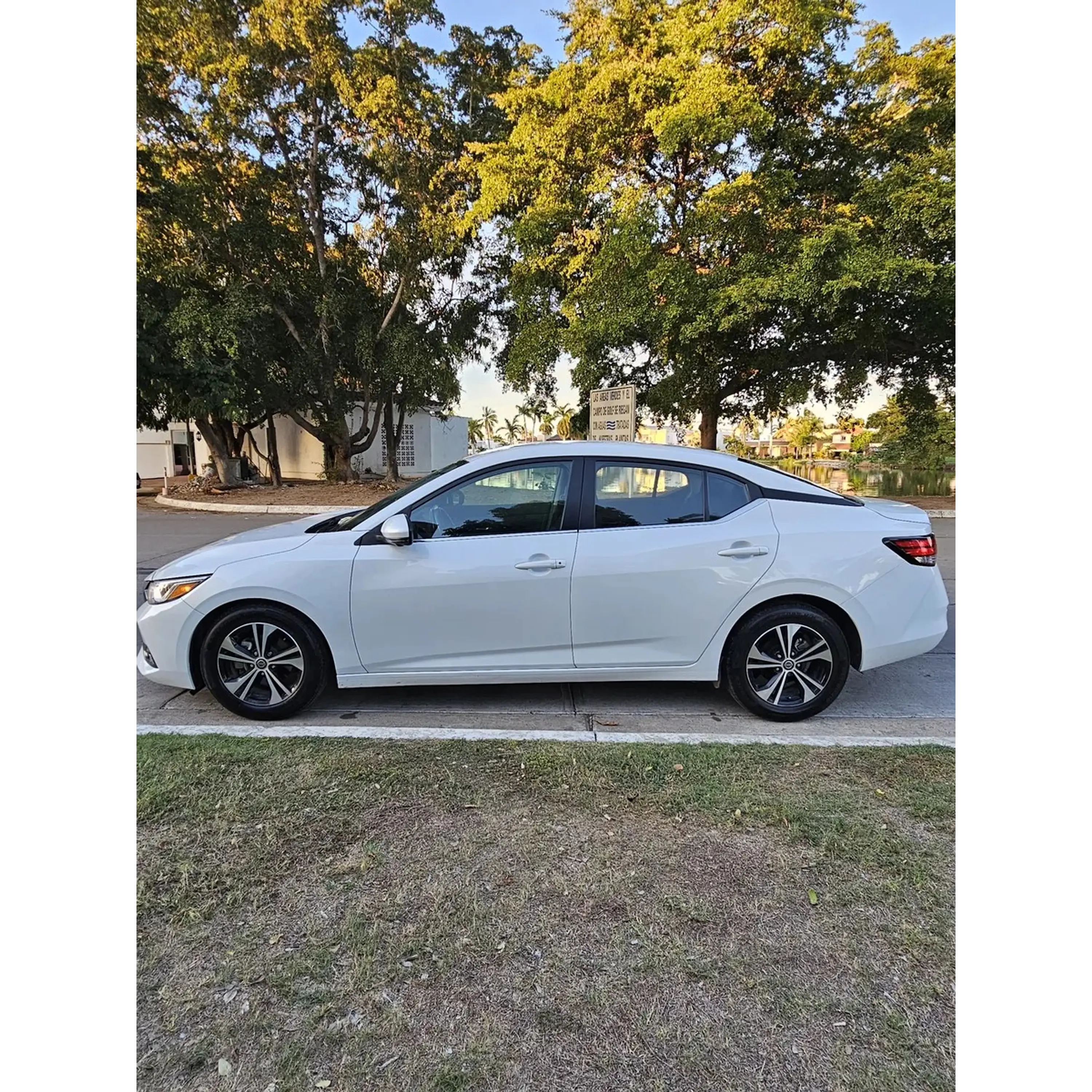 NISSAN SENTRA 1.8 SENSE MT 2021 2
