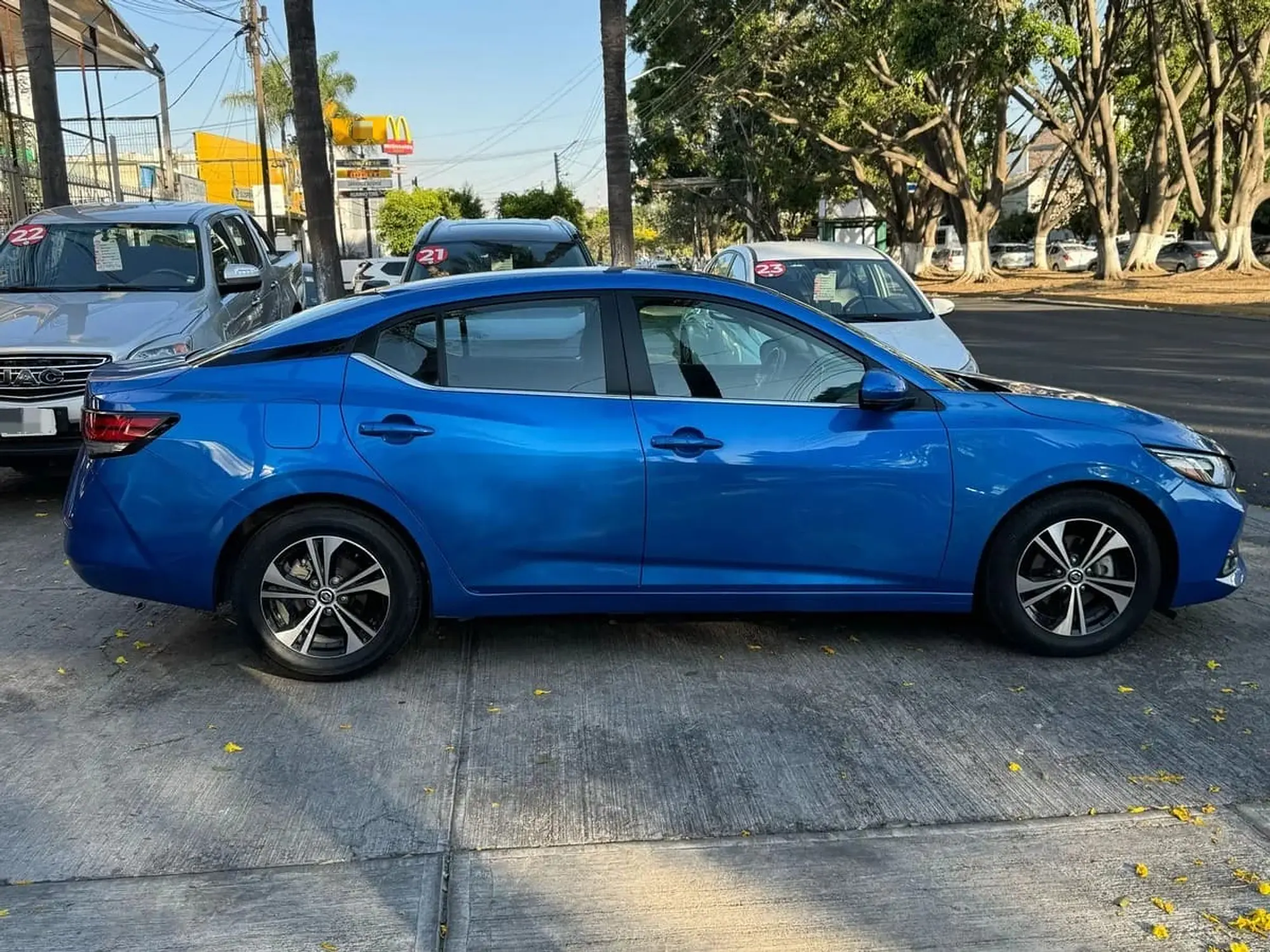 NISSAN SENTRA 2.0 ADVANCE CVT 2023 3