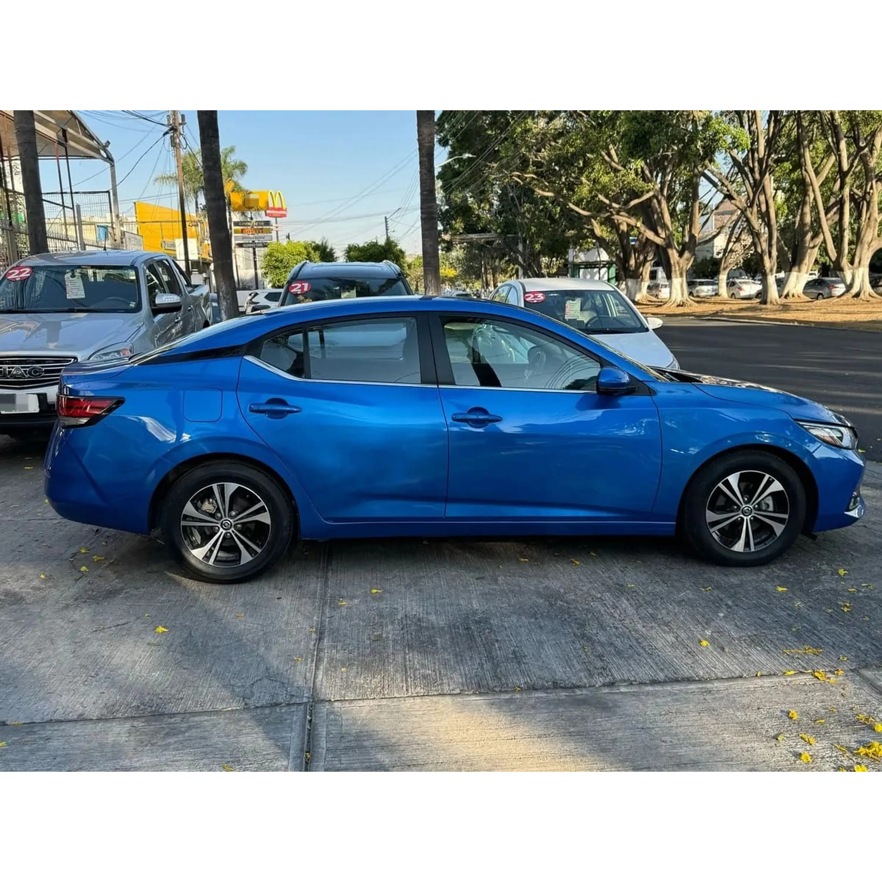 NISSAN SENTRA 2.0 ADVANCE CVT 2023 3