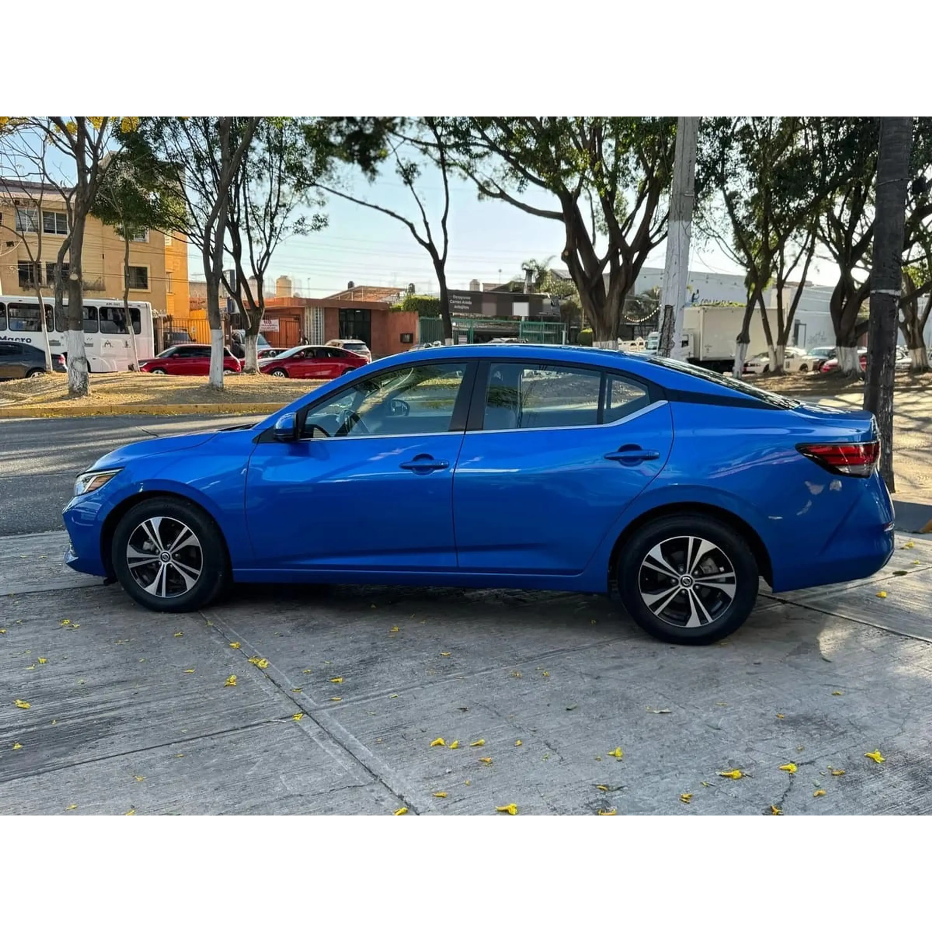 NISSAN SENTRA 2.0 ADVANCE CVT 2023 4