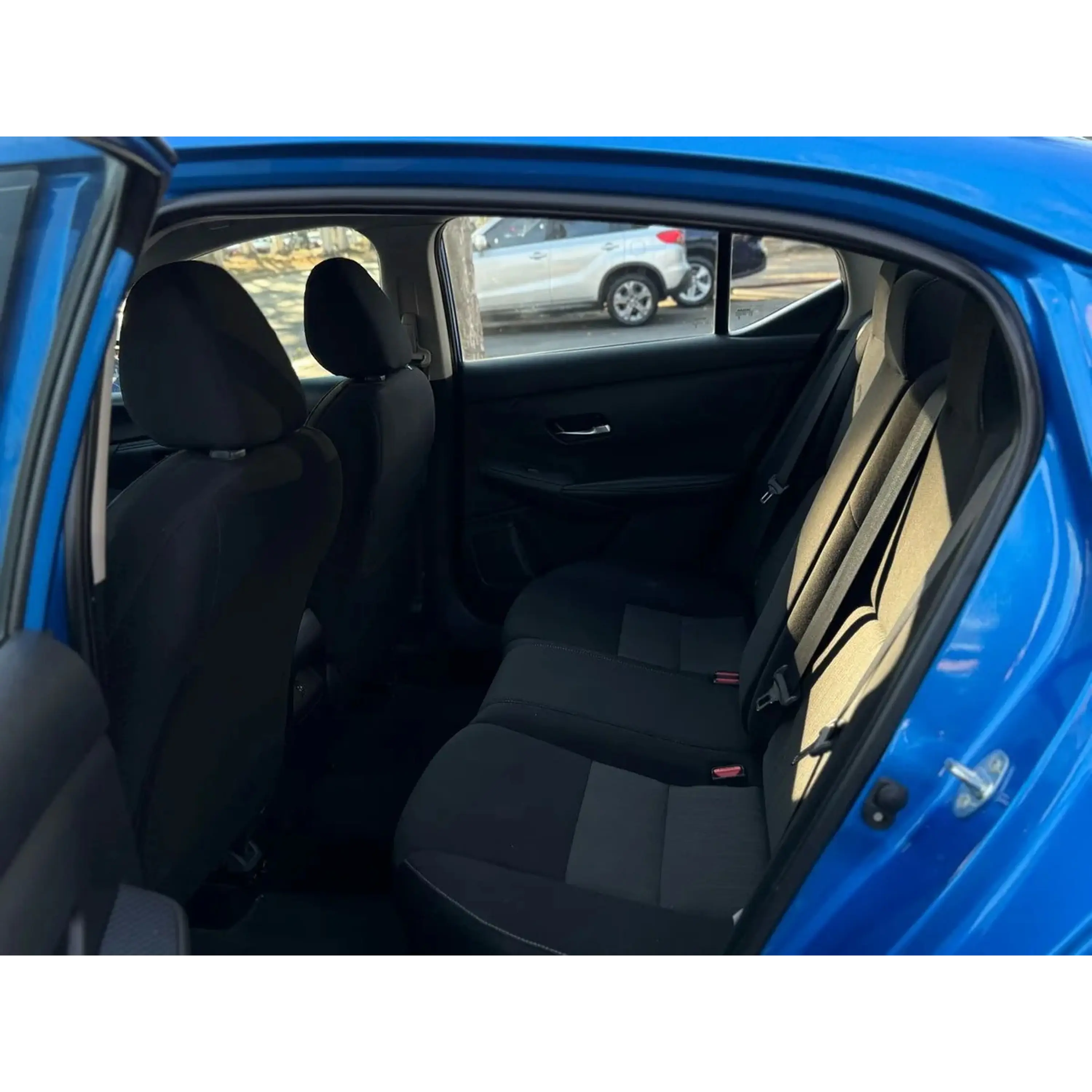 NISSAN SENTRA 2.0 ADVANCE CVT 2023 9
