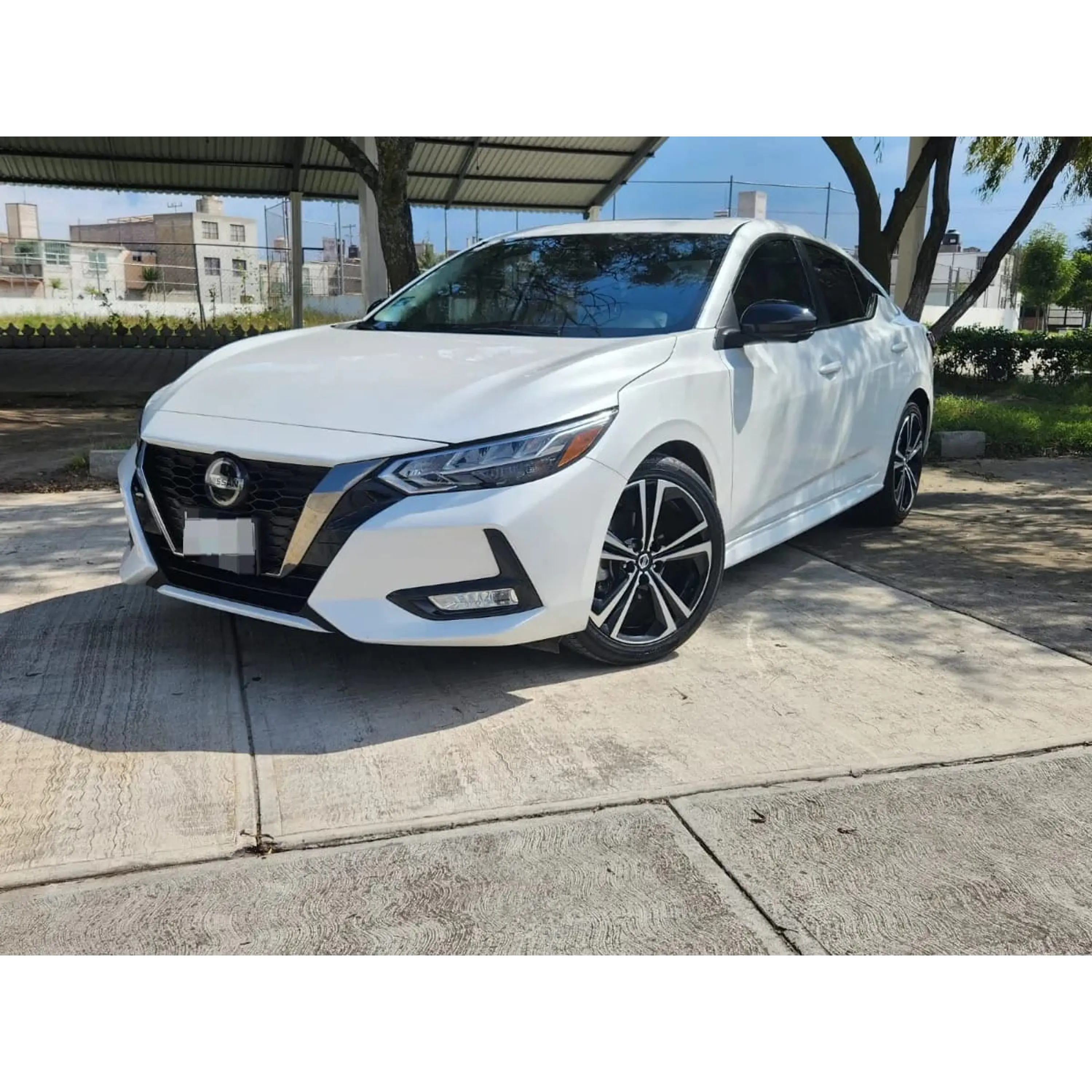 NISSAN SENTRA 2.0 SR CVT 2023 1