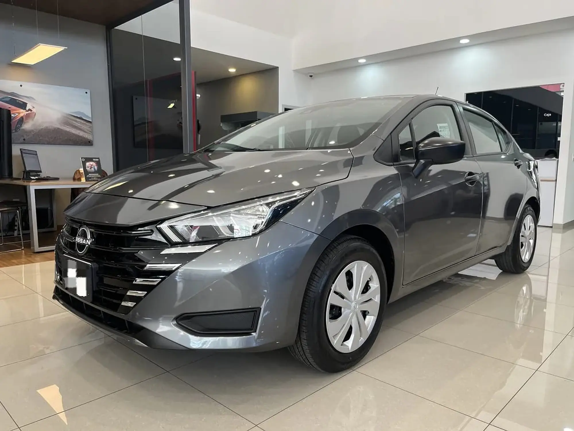 NISSAN VERSA 1.6 SENSE MT 2025 3