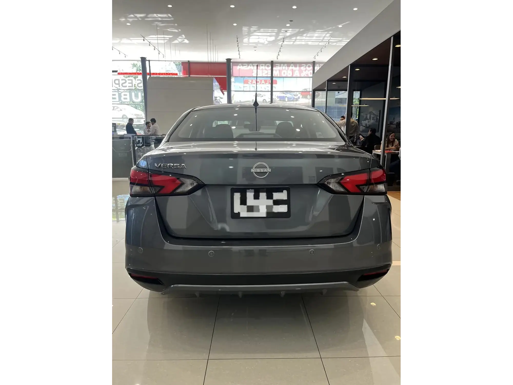 NISSAN VERSA 1.6 SENSE MT 2025 5