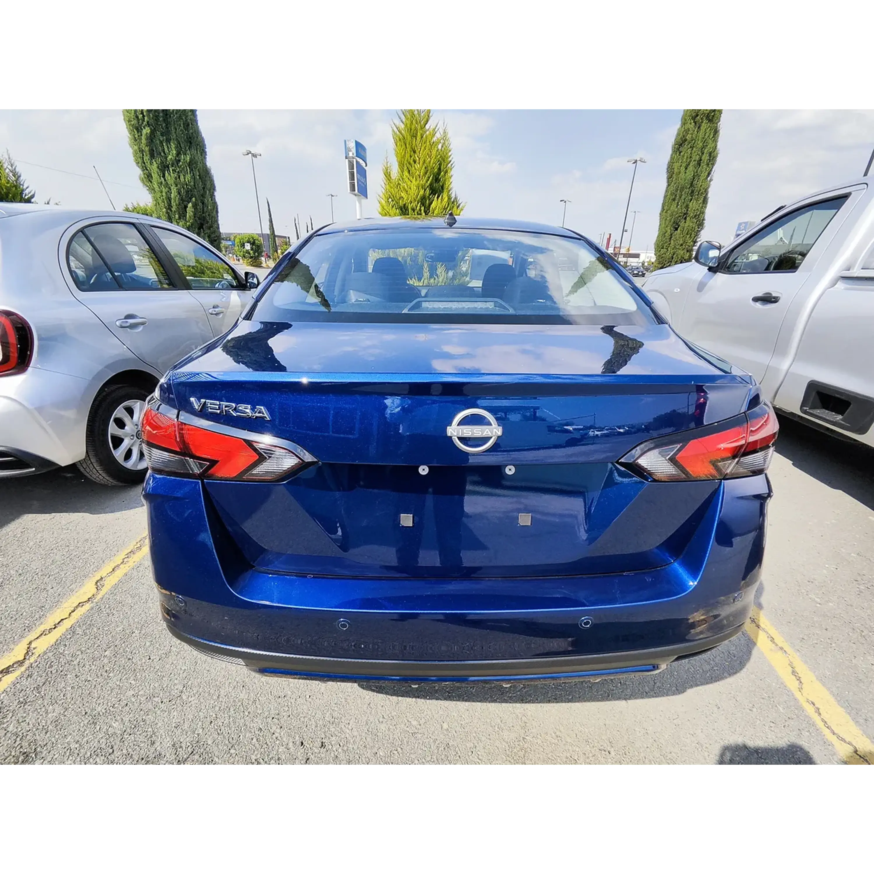 NISSAN VERSA 1.6 ADVANCE MT 2025 2