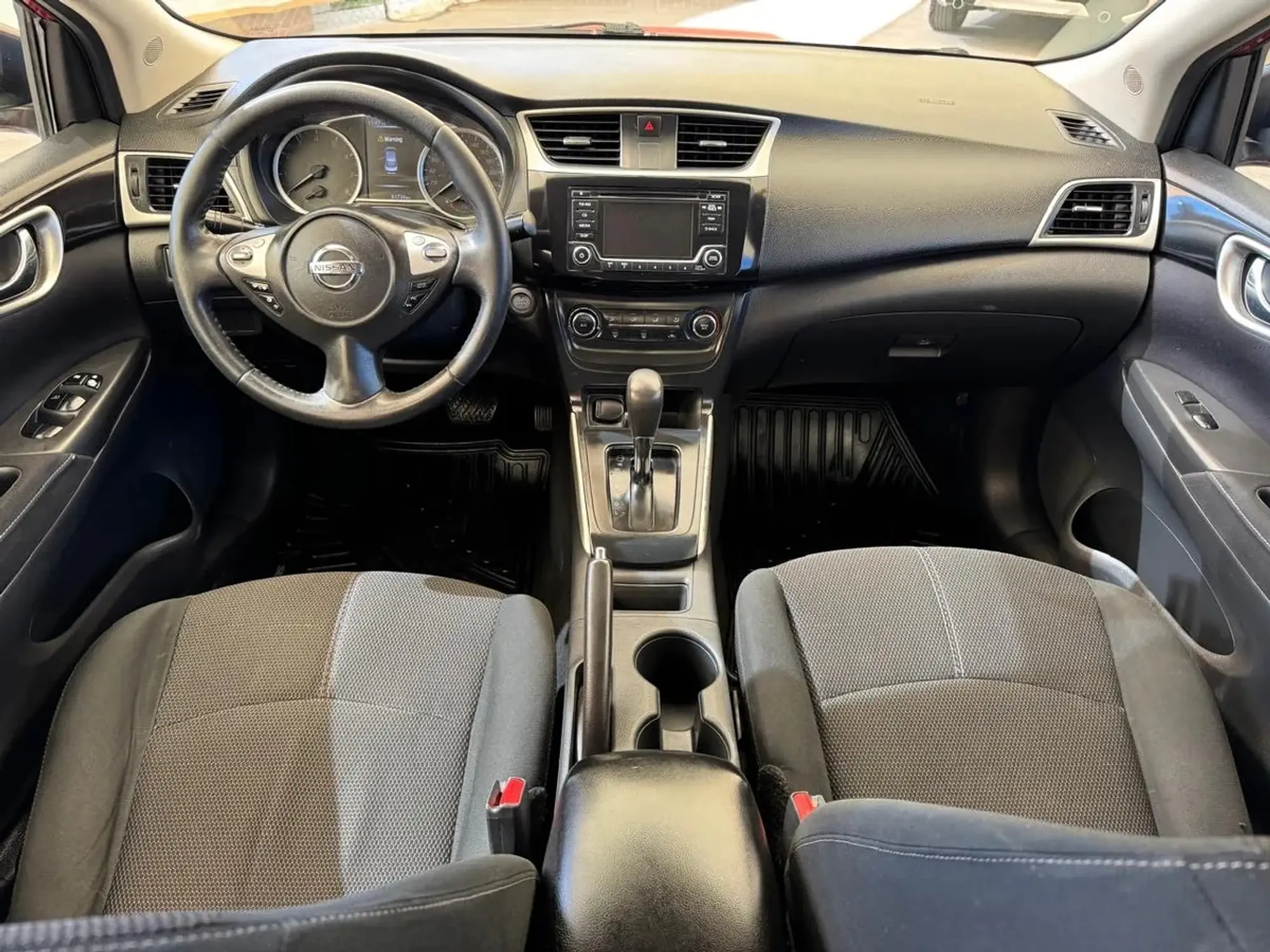 NISSAN SENTRA 1.8 ADVANCE CVT 2018 7