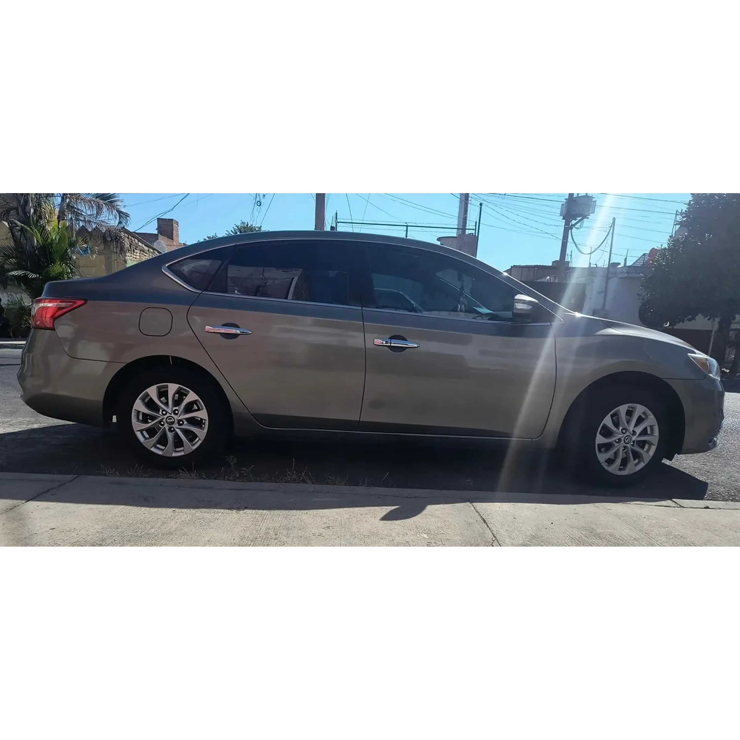 NISSAN SENTRA 1.8 ADVANCE CVT 2017 3