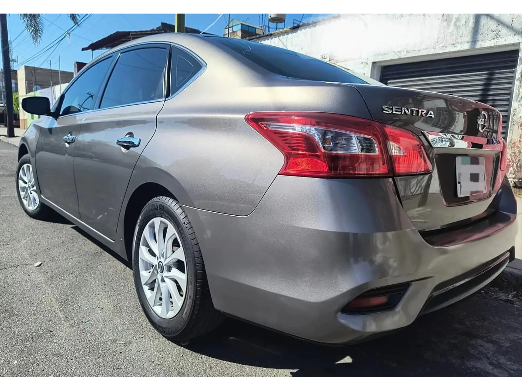 NISSAN SENTRA 1.8 ADVANCE CVT 2017 4
