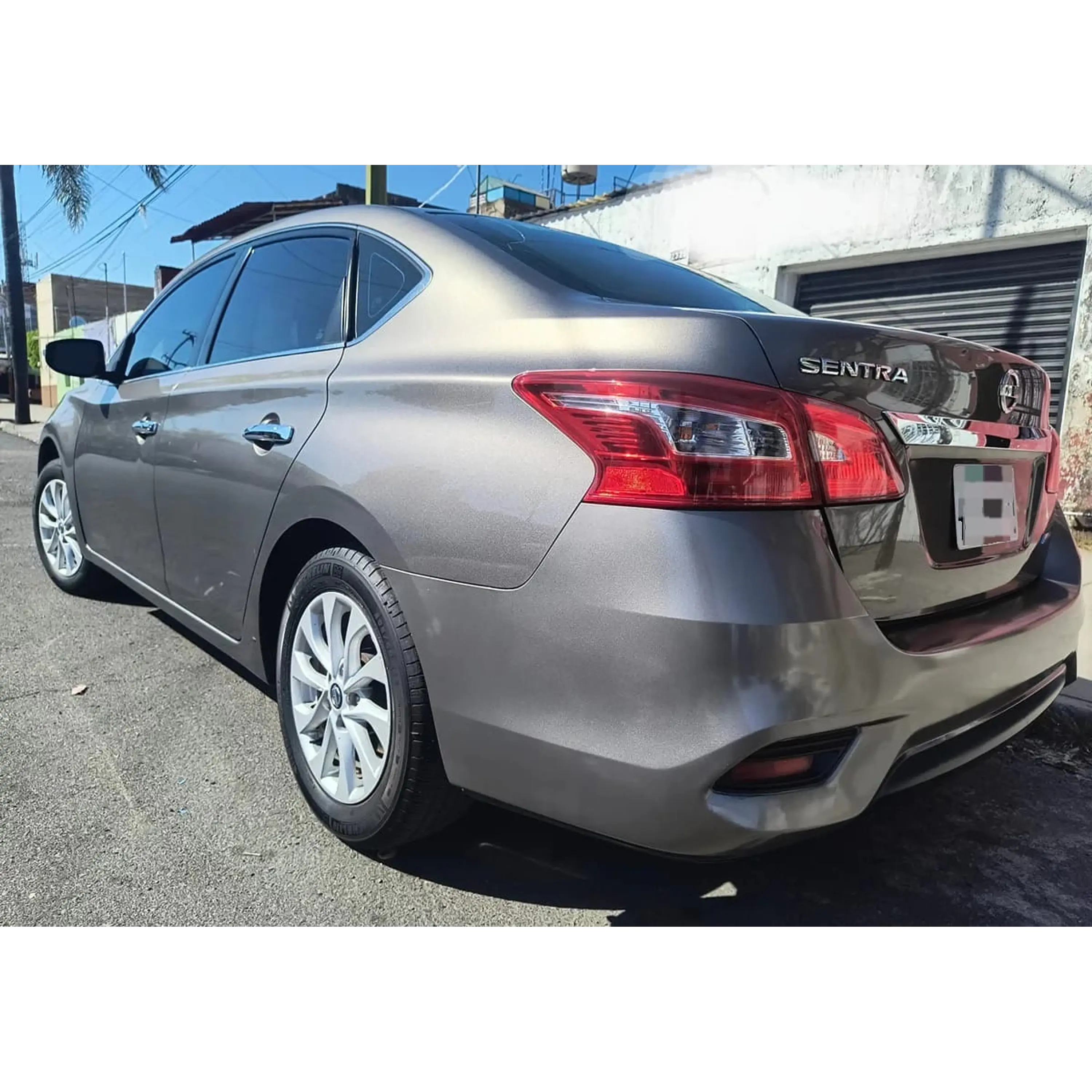 NISSAN SENTRA 1.8 ADVANCE CVT 2017 4