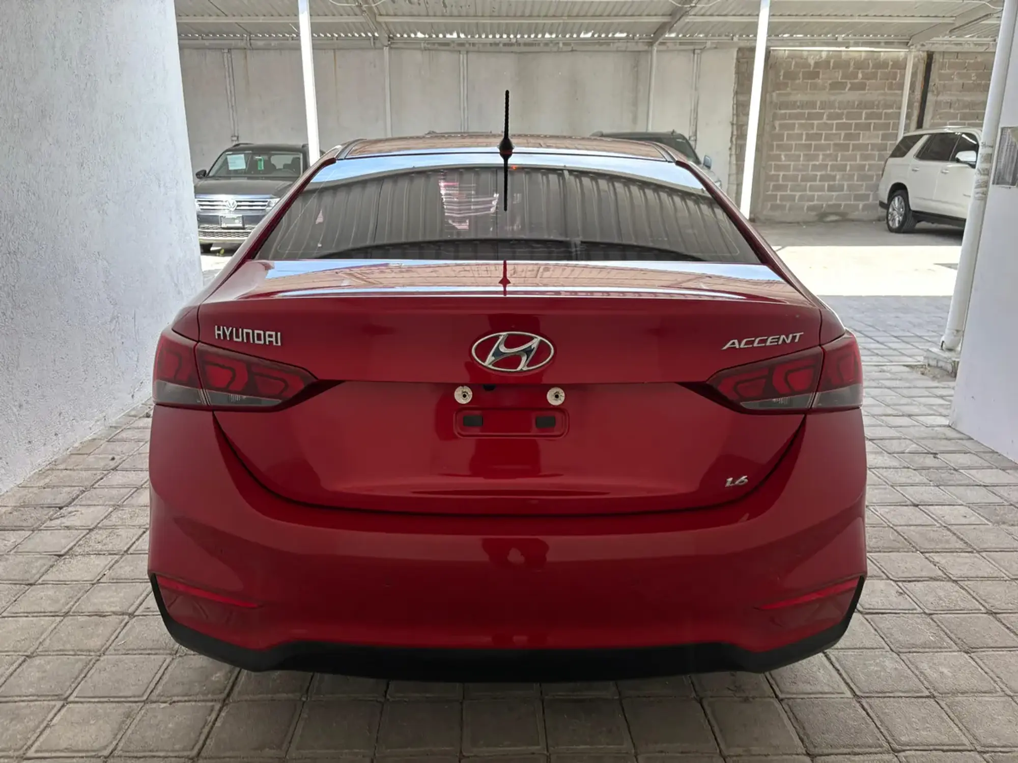 HYUNDAI ACCENT 1.6 GL MID MT 2022 5