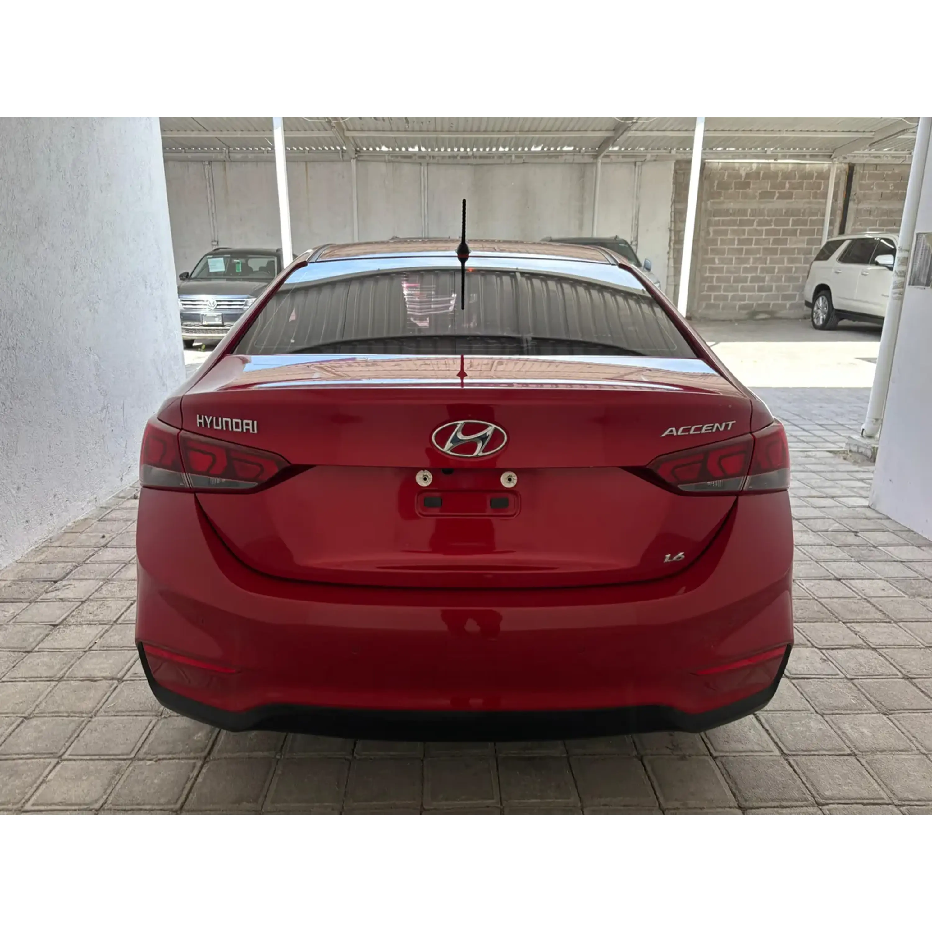HYUNDAI ACCENT 1.6 GL MID MT 2022 5
