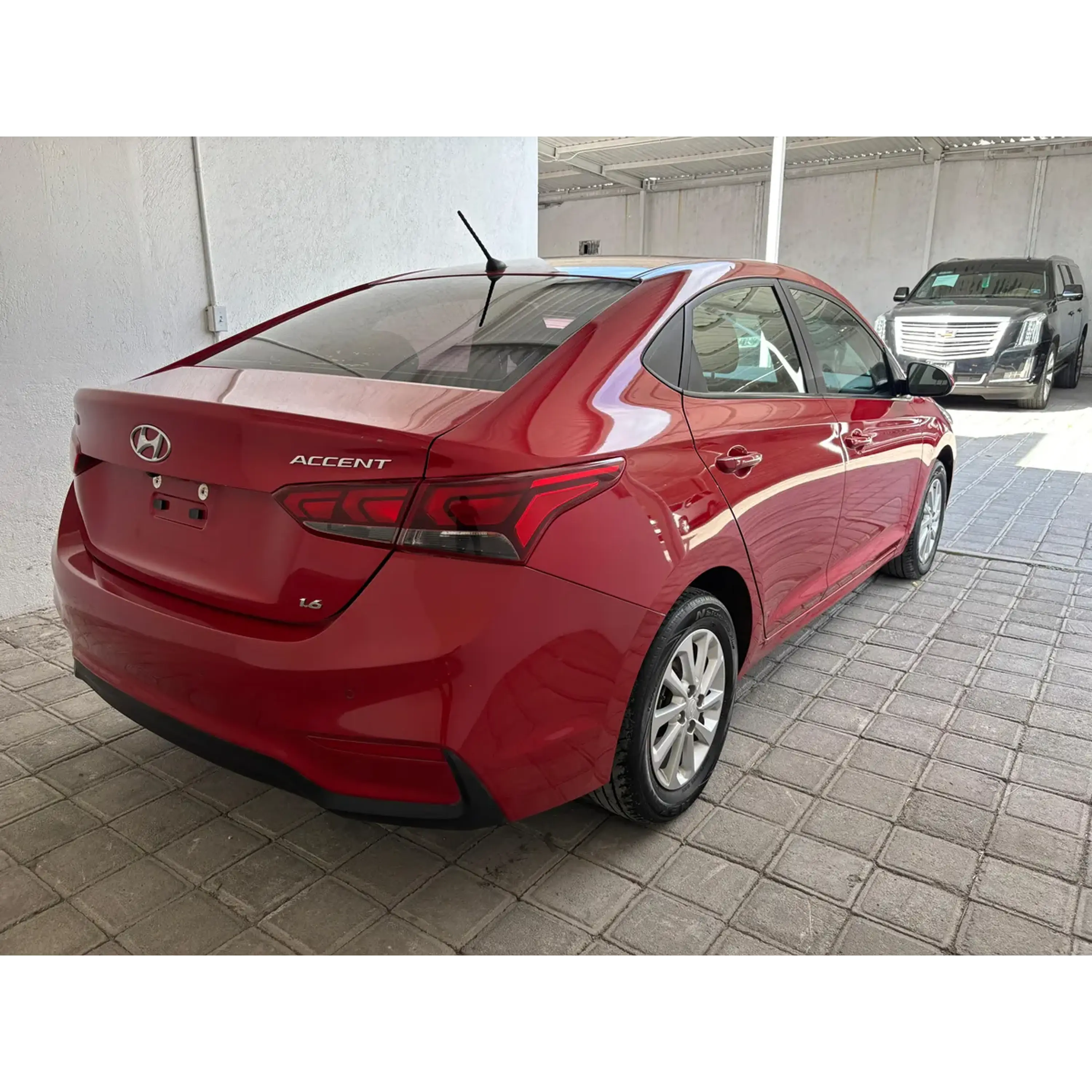 HYUNDAI ACCENT 1.6 GL MID MT 2022 7