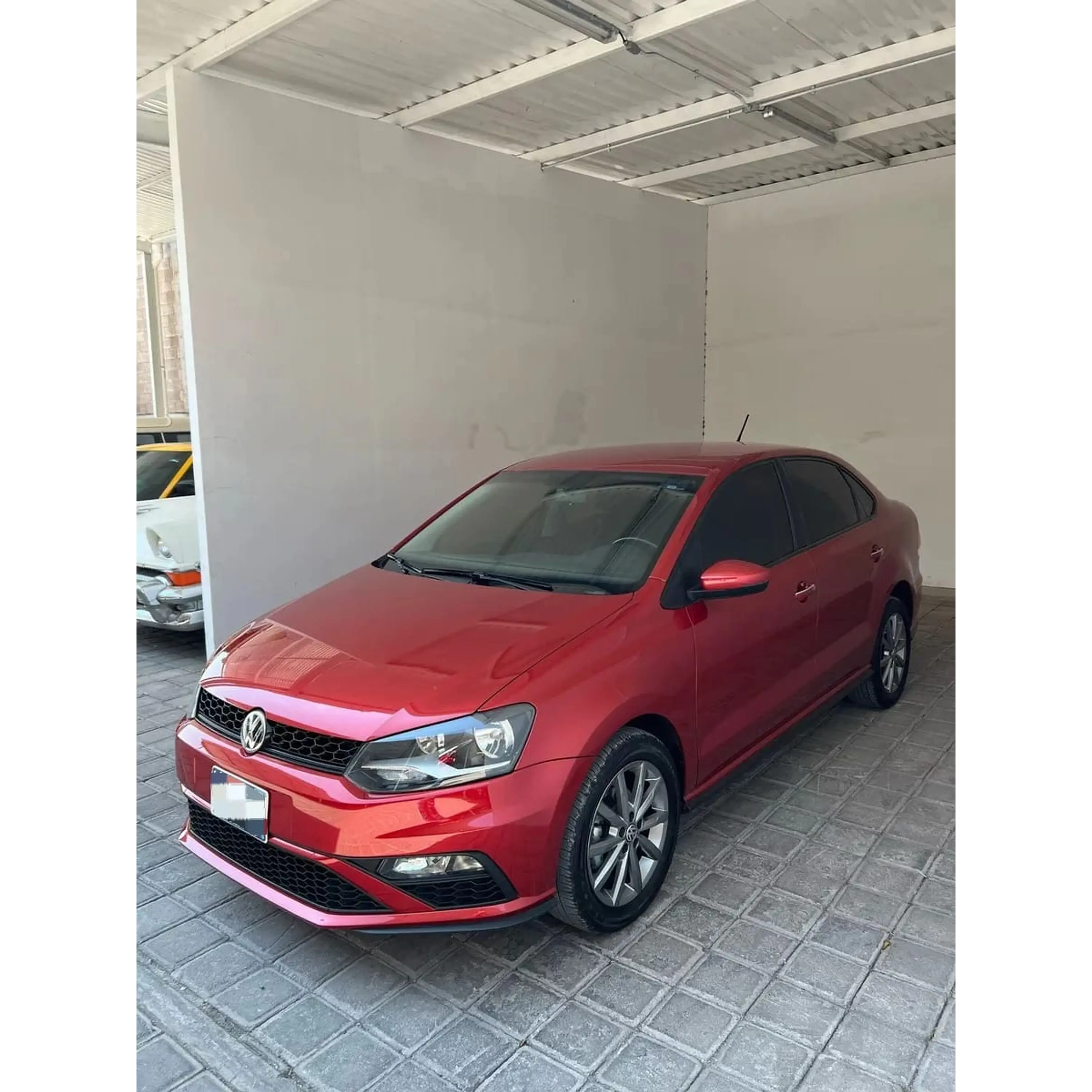 VOLKSWAGEN VENTO COMFORTLINE PLUS AT 2020 1