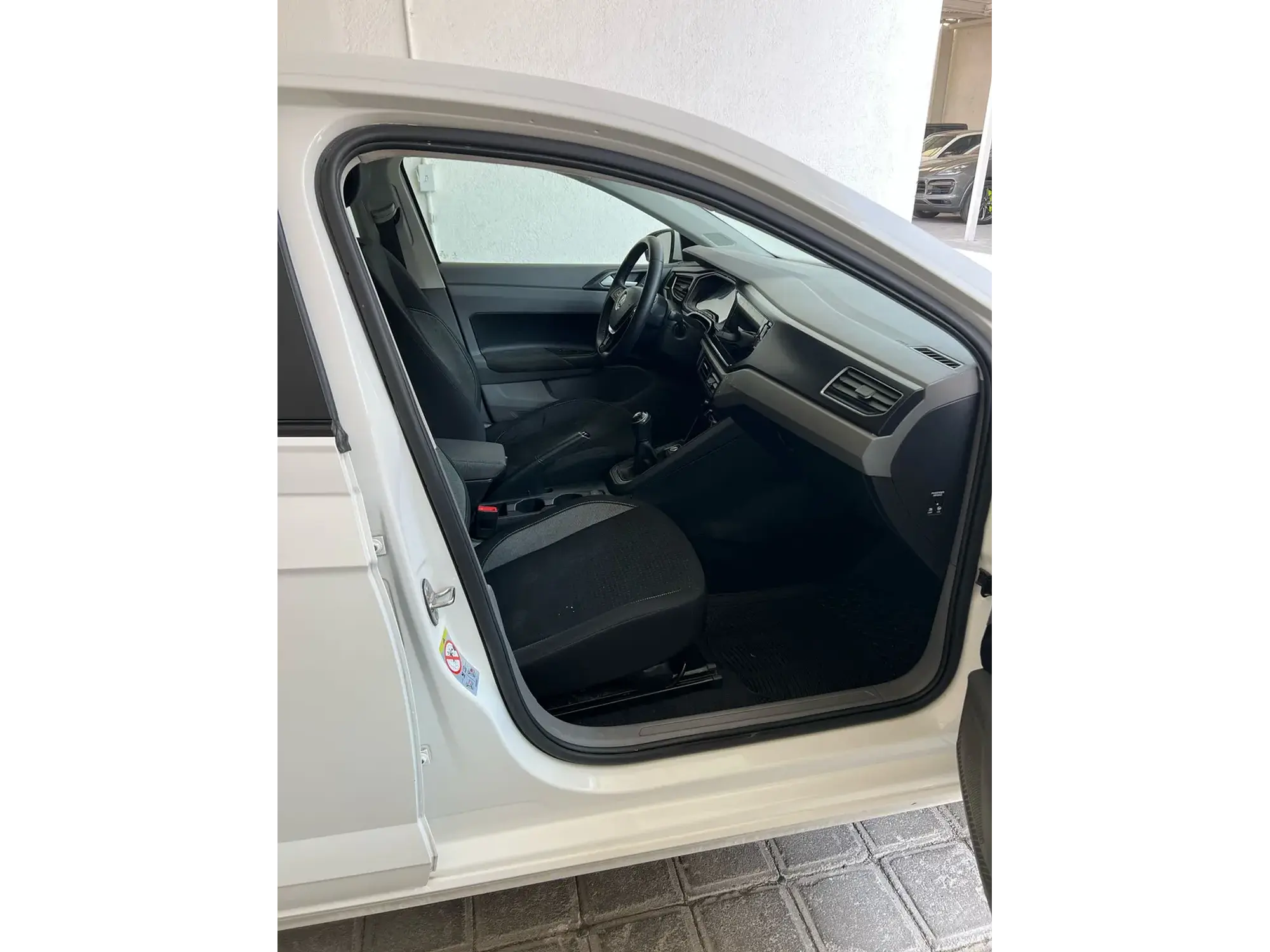 VOLKSWAGEN VIRTUS 1.6 MSI COMFORTLINE MT 2022 8