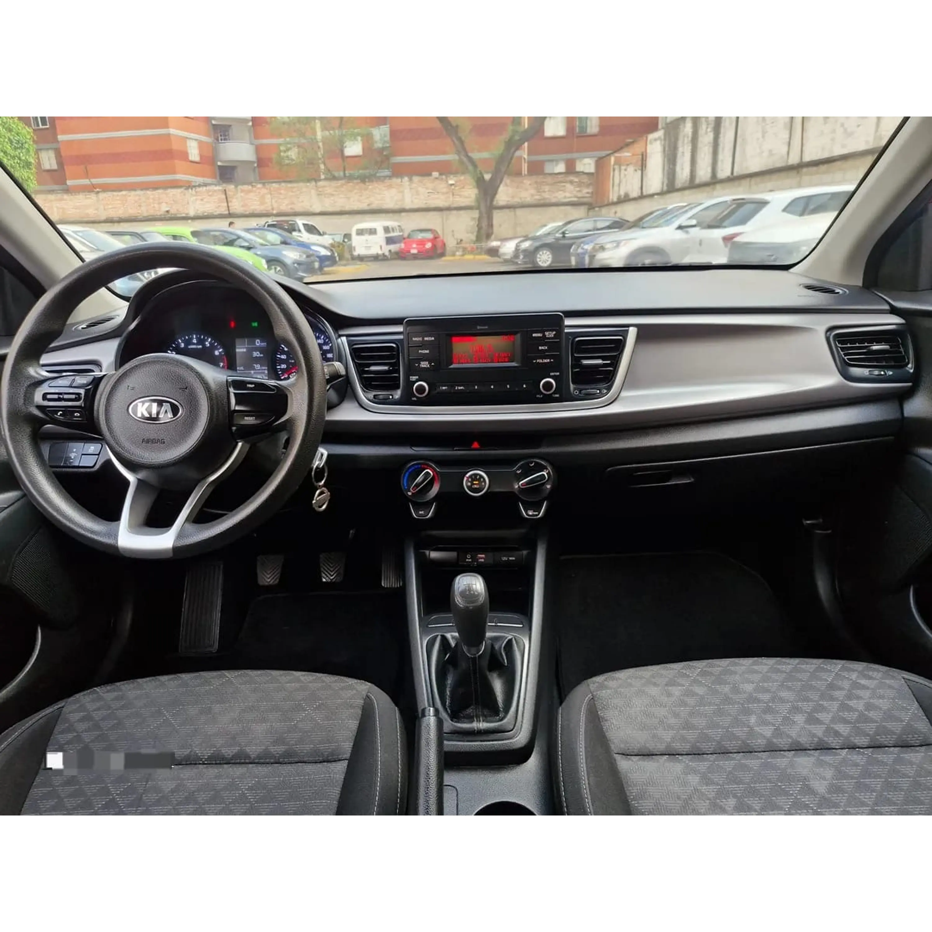 KIA RIO 1.6 EX MT 2018 9