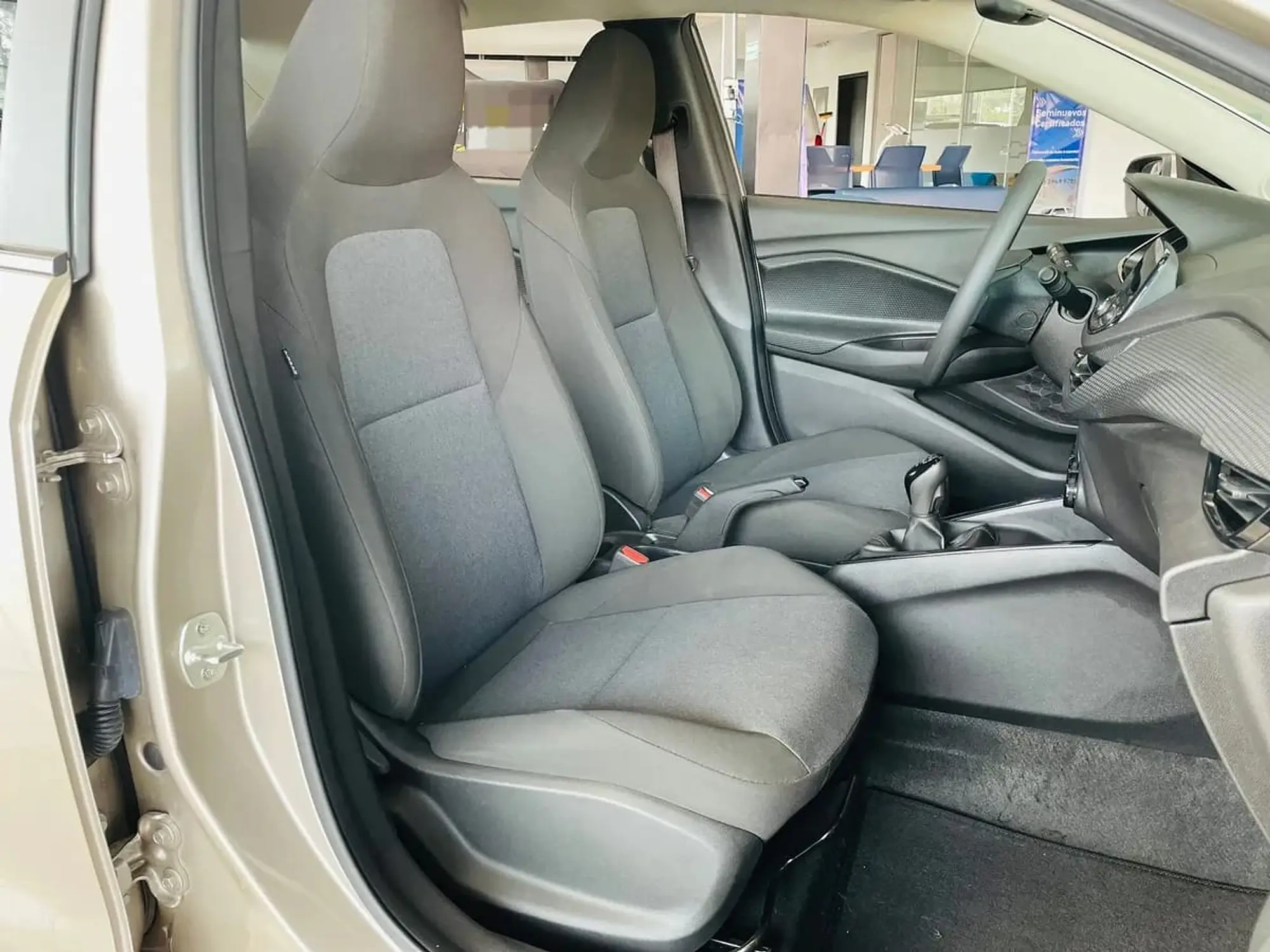 CHEVROLET ONIX 1.0 LS MT 2023 12