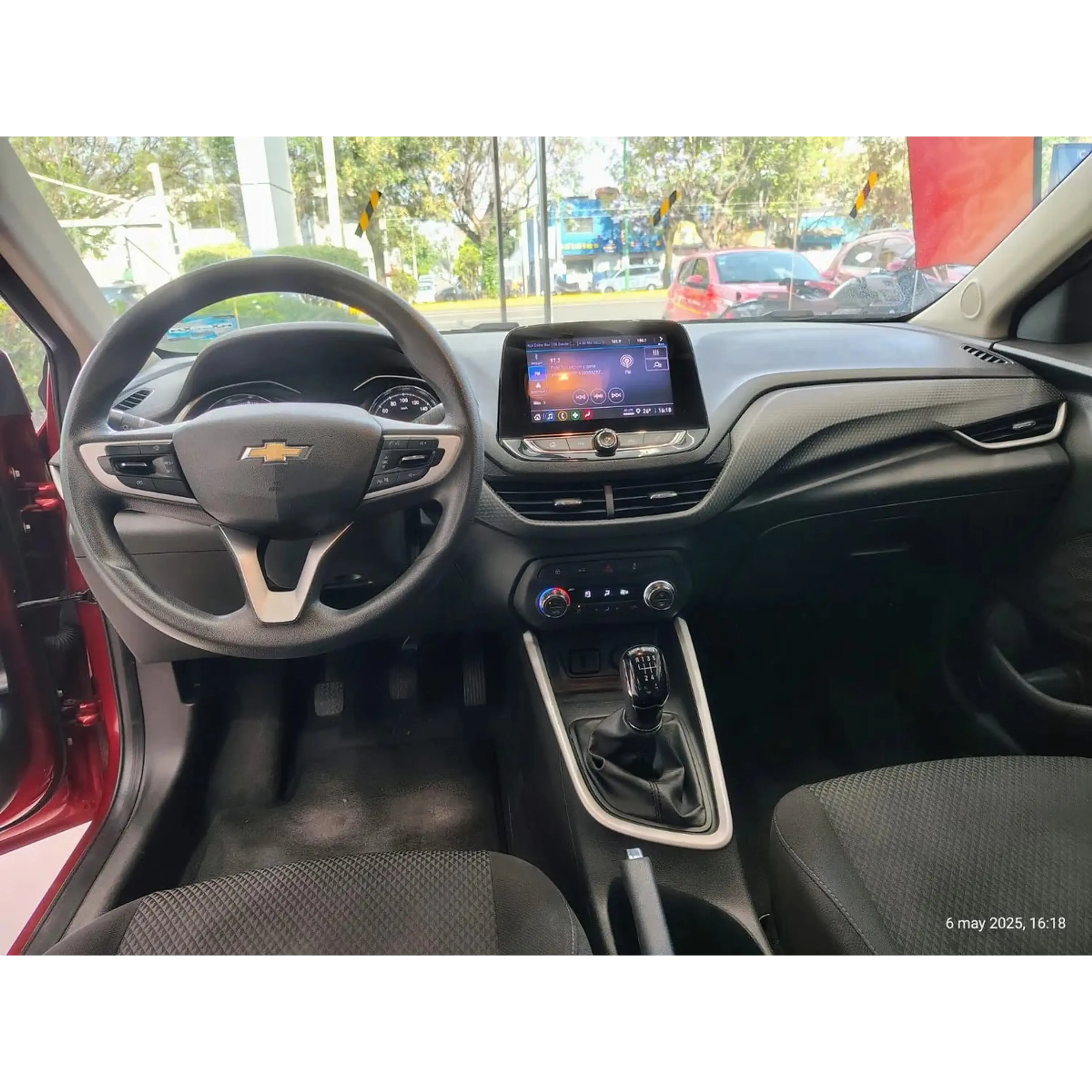CHEVROLET ONIX 1.0 LT MT 2023 9