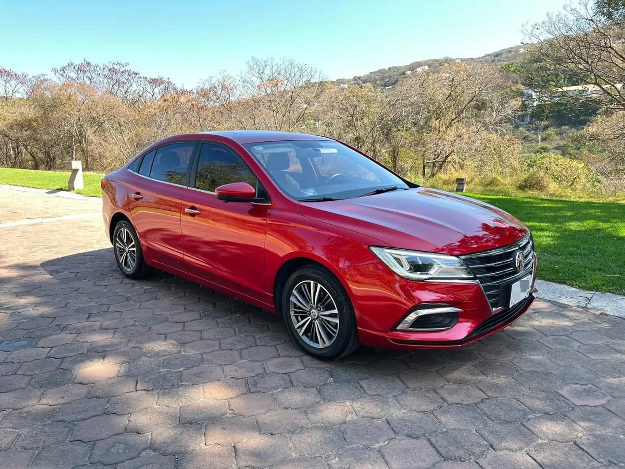 MG 5 1.5 ELEGANCE CVT 2024 1