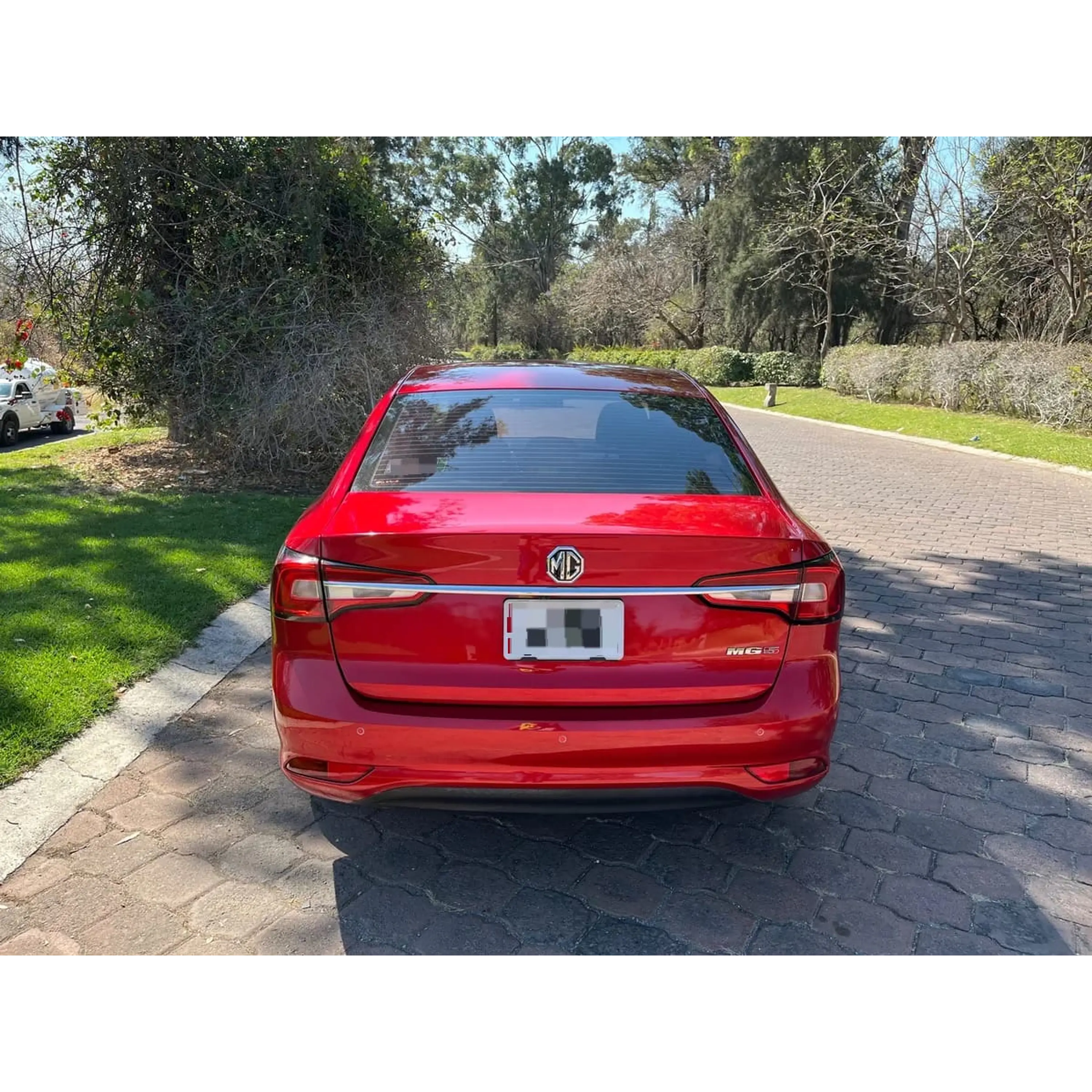 MG 5 1.5 ELEGANCE CVT 2024 4