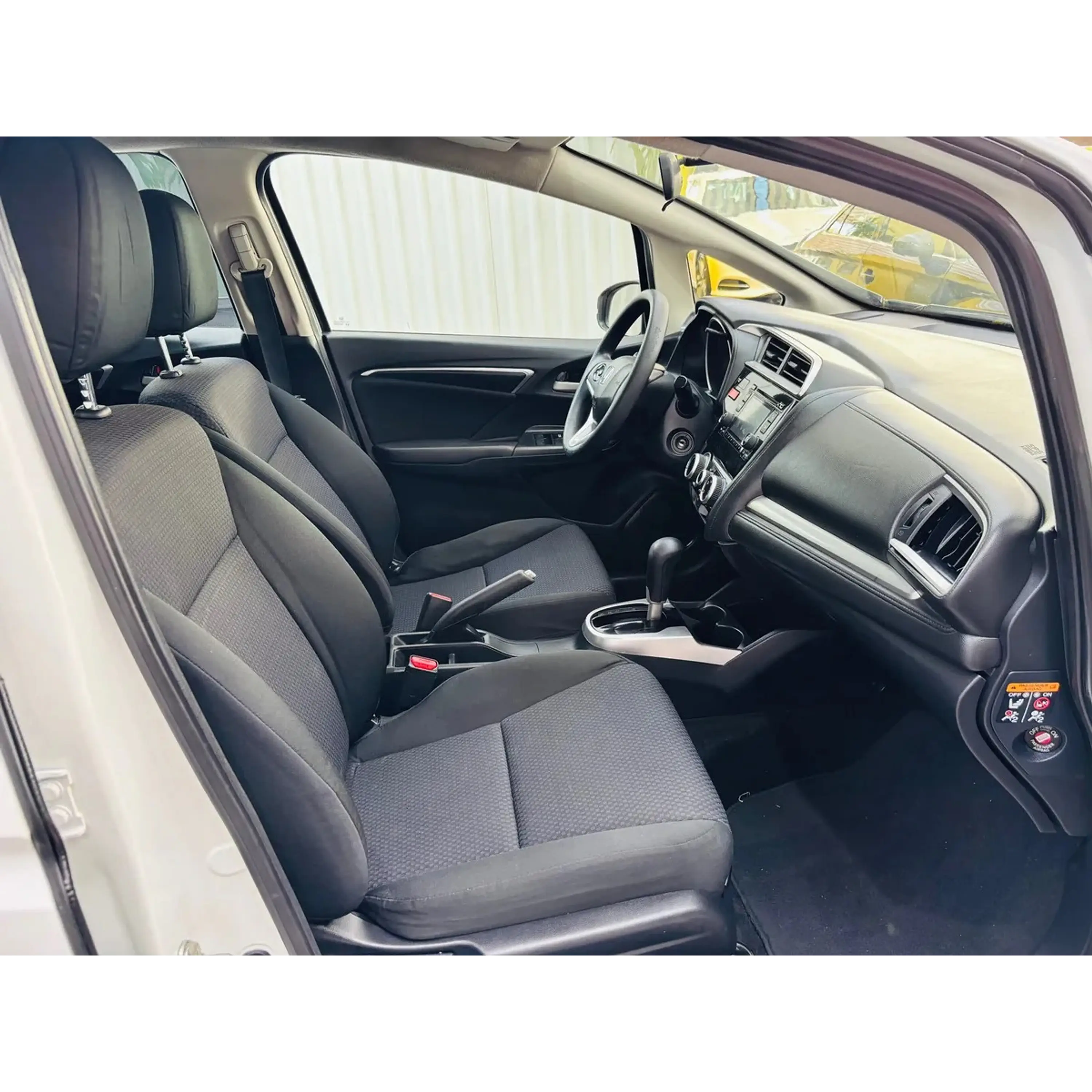 HONDA FIT 1.5 FUN CVT 2019 9