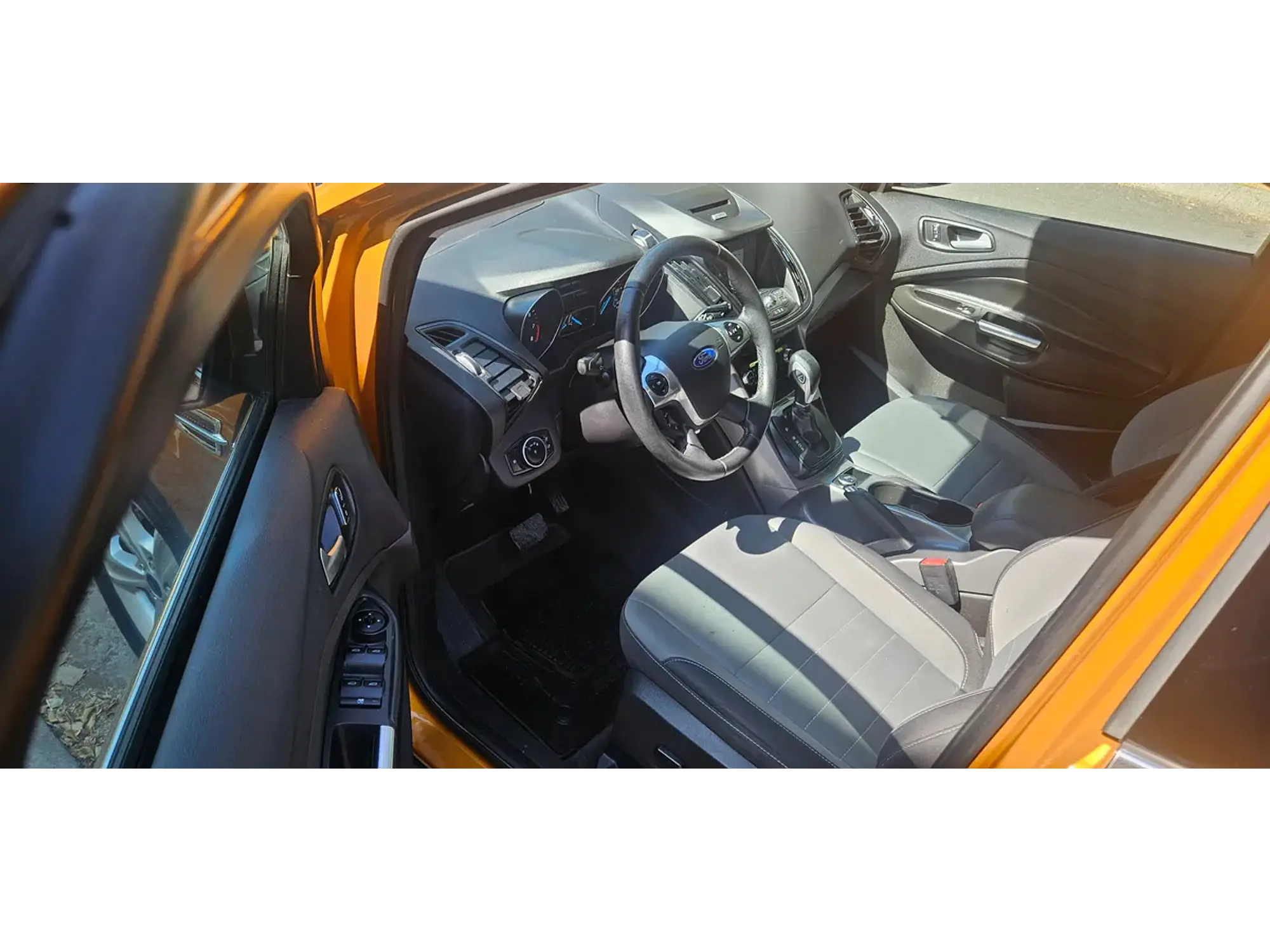FORD ESCAPE 2.0 TITANIUM ECOBOOST AT 2016 11