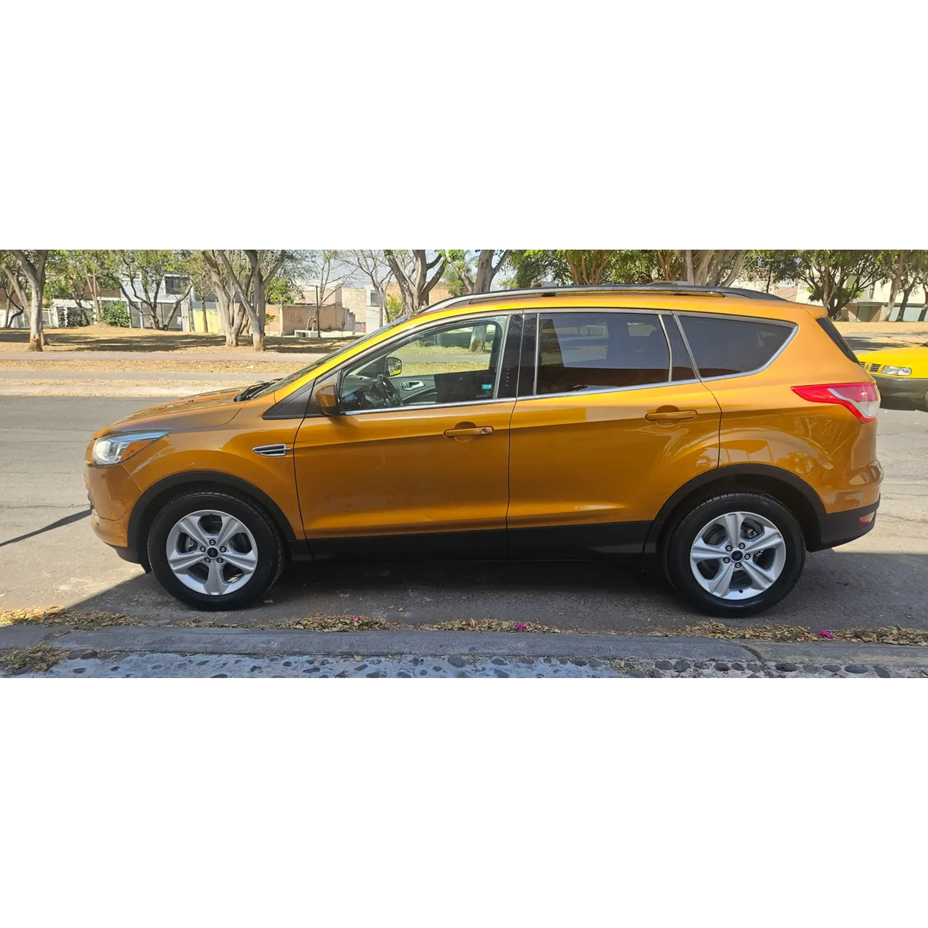 FORD ESCAPE 2.0 TITANIUM ECOBOOST AT 2016 9
