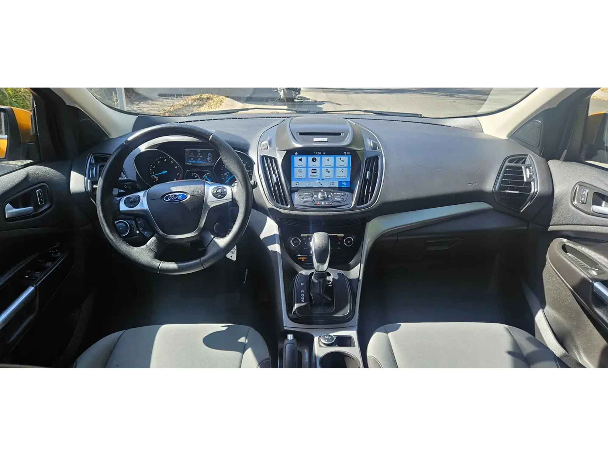 FORD ESCAPE 2.0 TITANIUM ECOBOOST AT 2016 10
