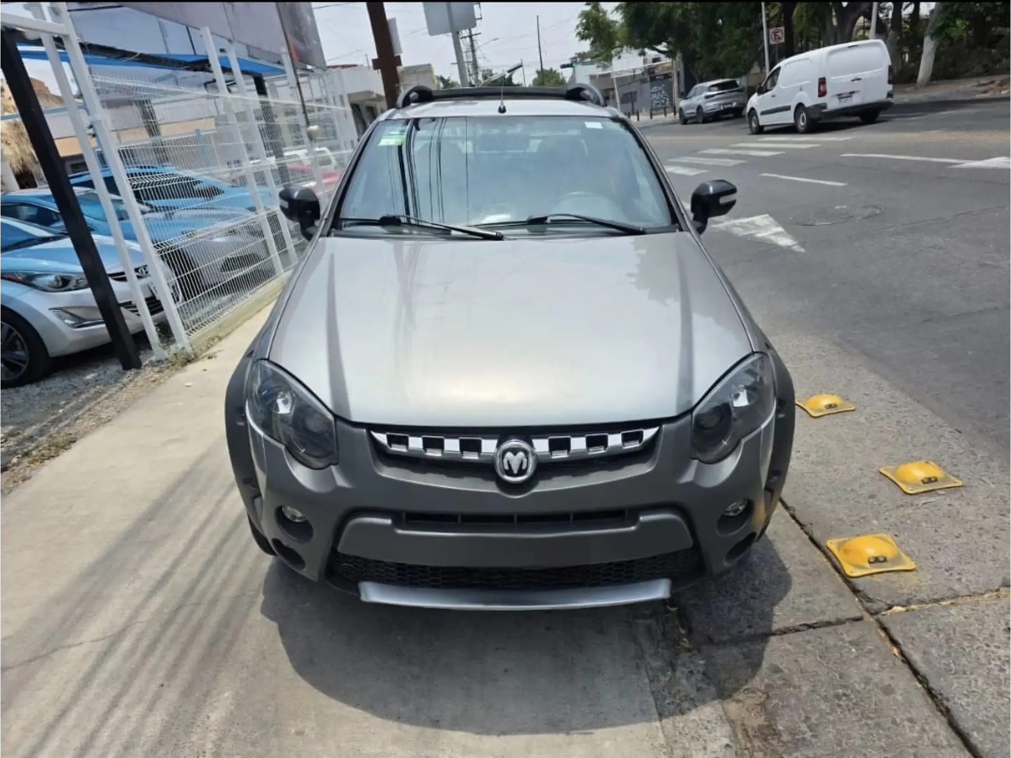 RAM 700 1.6 CLUB CAB ADVENTURE MT 2019 2
