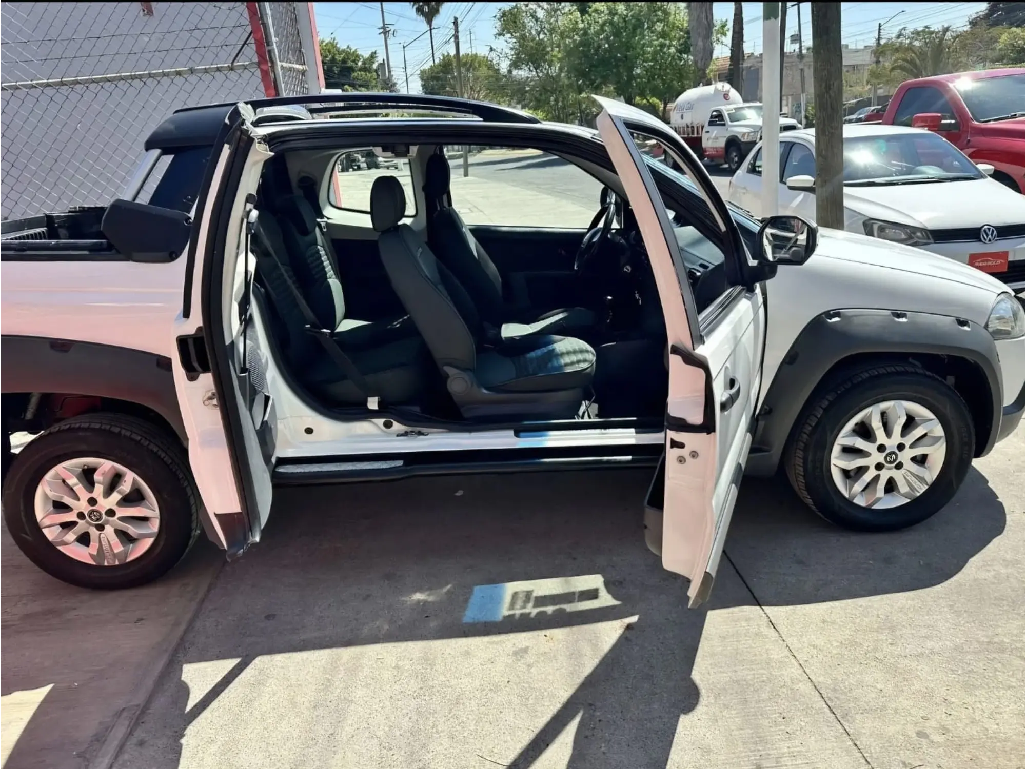 RAM 700 1.6 CLUB CAB ADVENTURE MT 2016 5