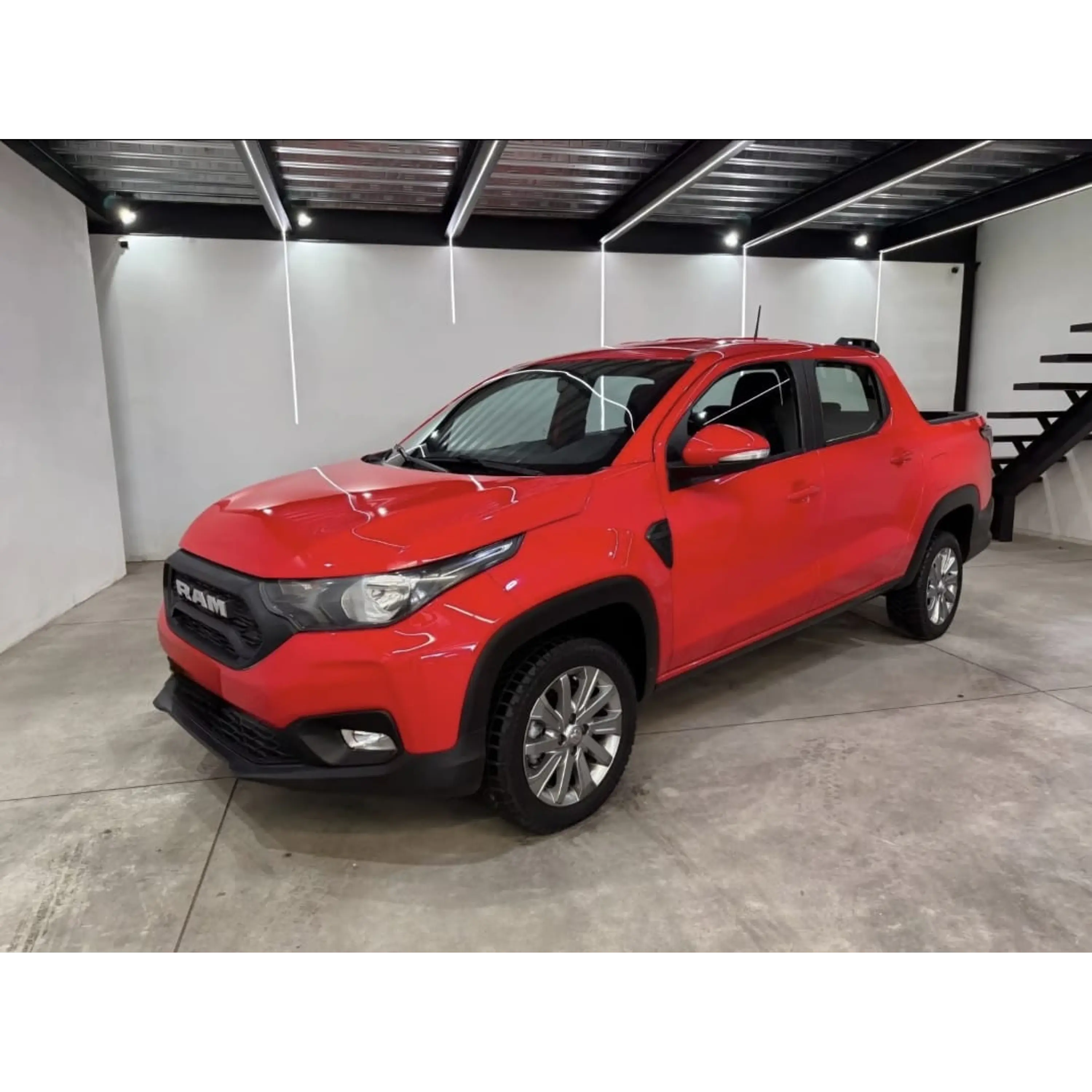 RAM 700 1.6 CLUB CAB ADVENTURE MT 2021 1