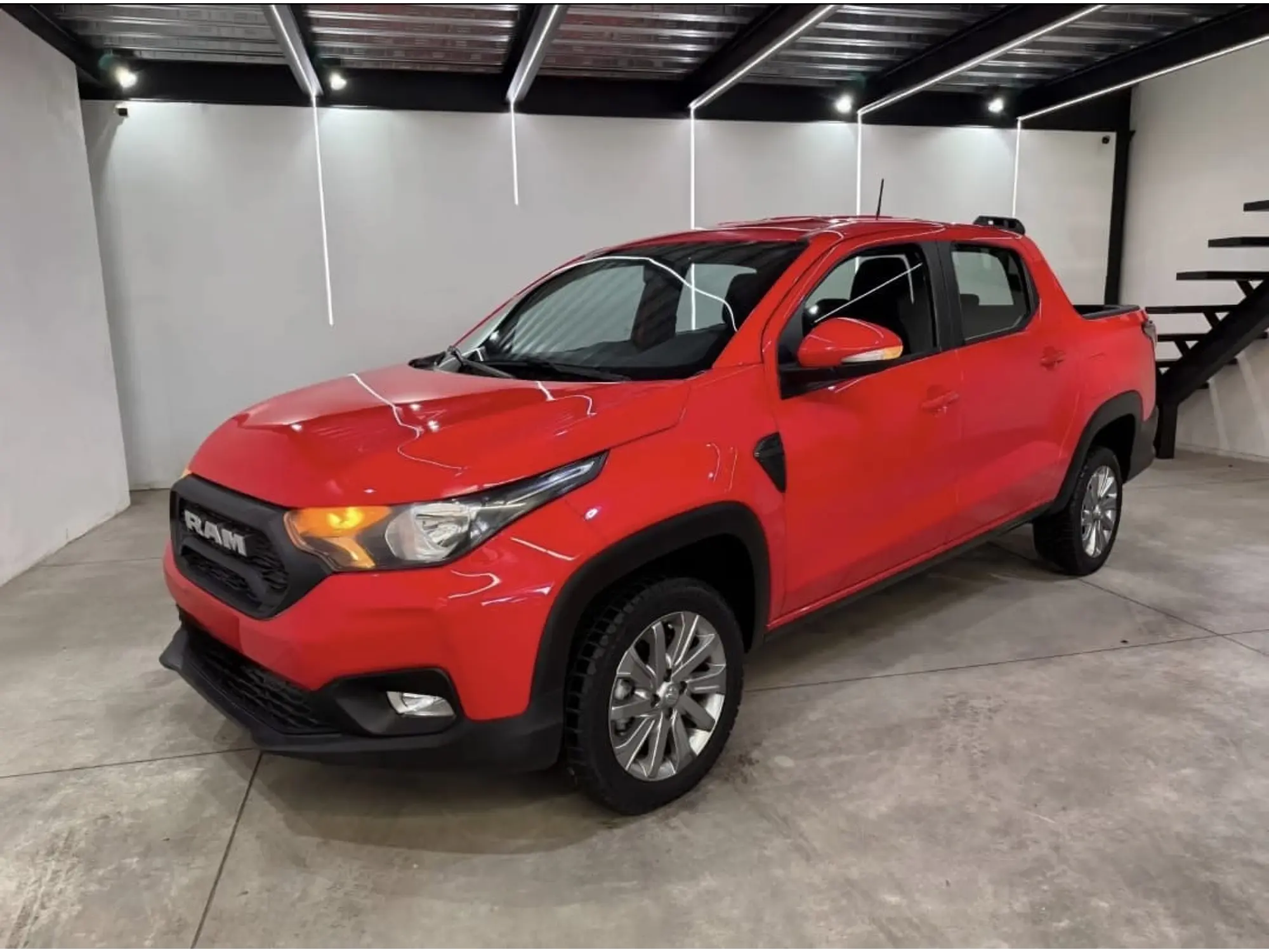 RAM 700 1.6 CLUB CAB ADVENTURE MT 2021 2