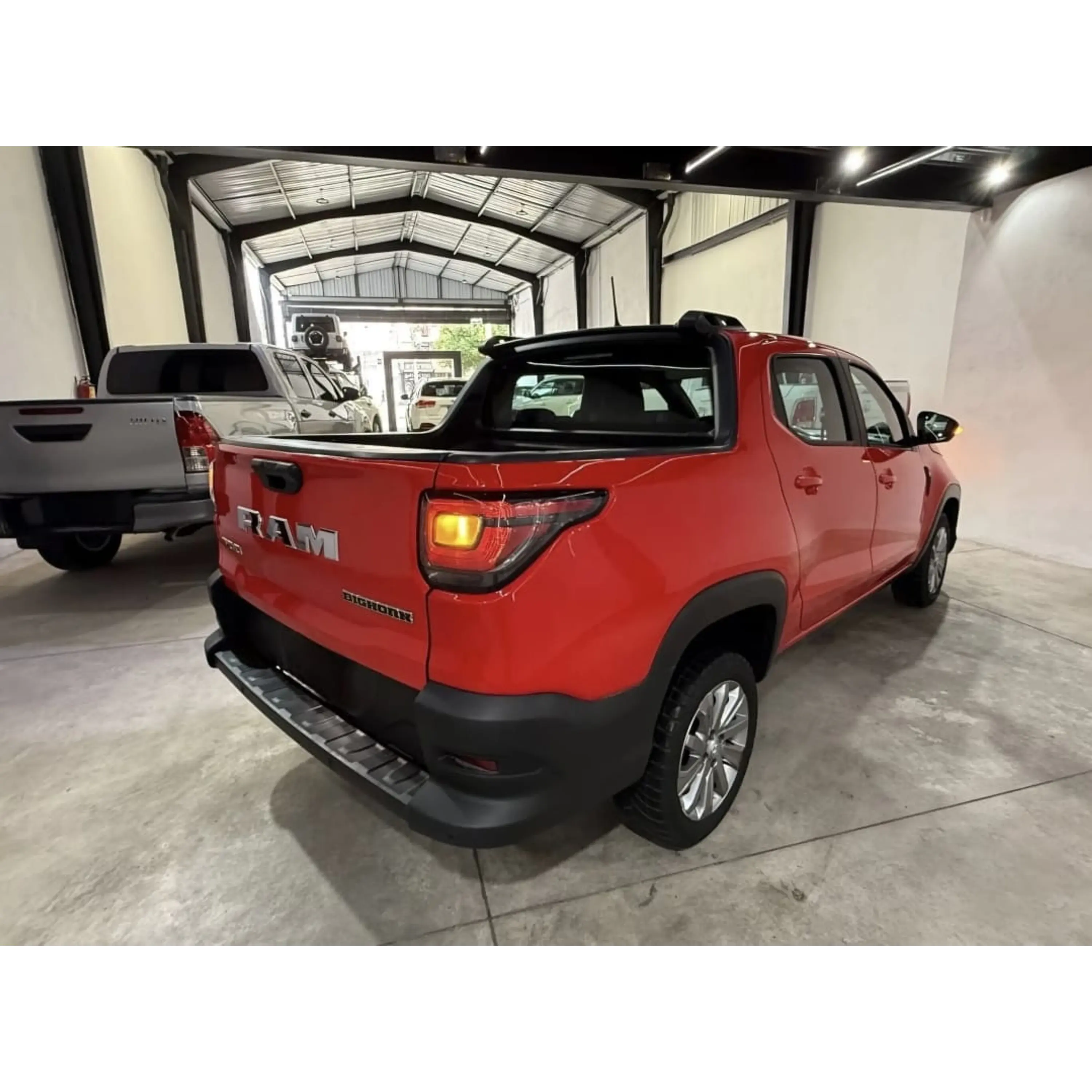 RAM 700 1.6 CLUB CAB ADVENTURE MT 2021 6