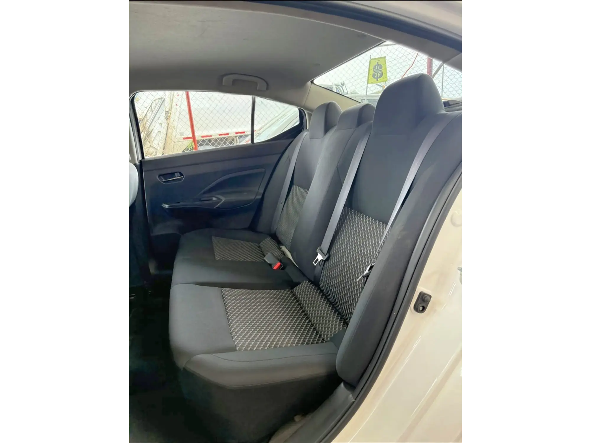 NISSAN VERSA 1.6 DRIVE CVT 2022 9
