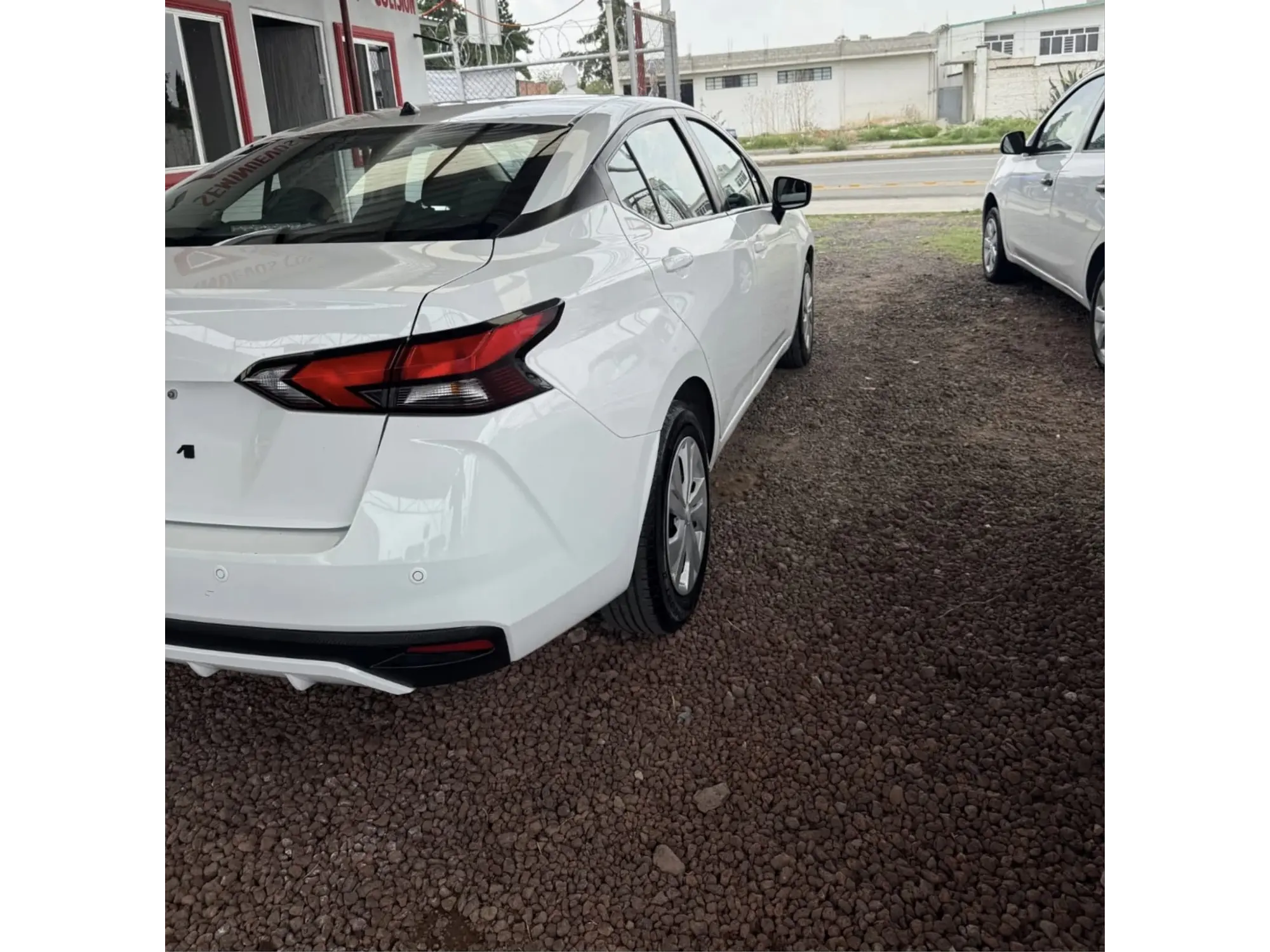 NISSAN VERSA 1.6 DRIVE CVT 2022 6