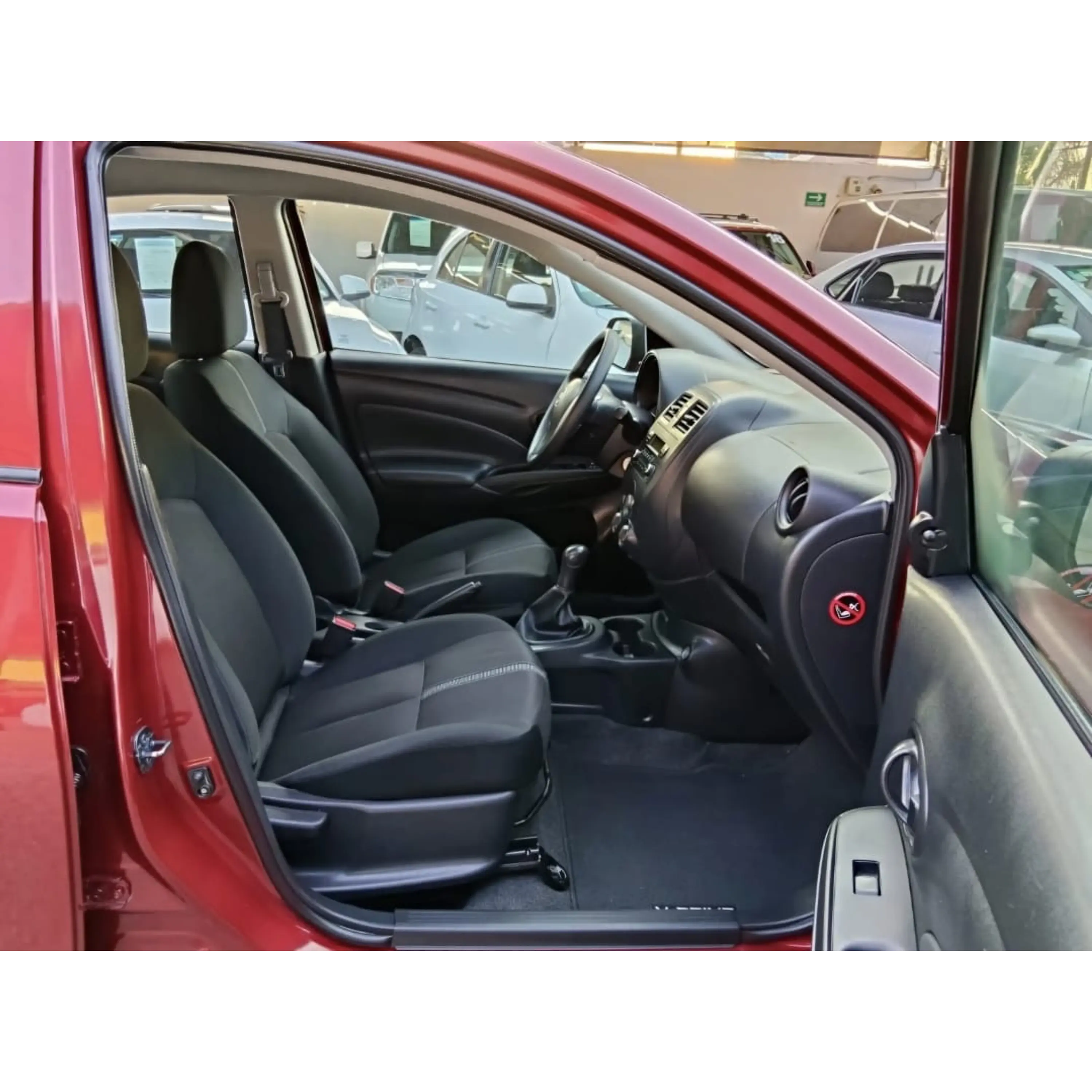 NISSAN VERSA 1.6 DRIVE MT 2023 9
