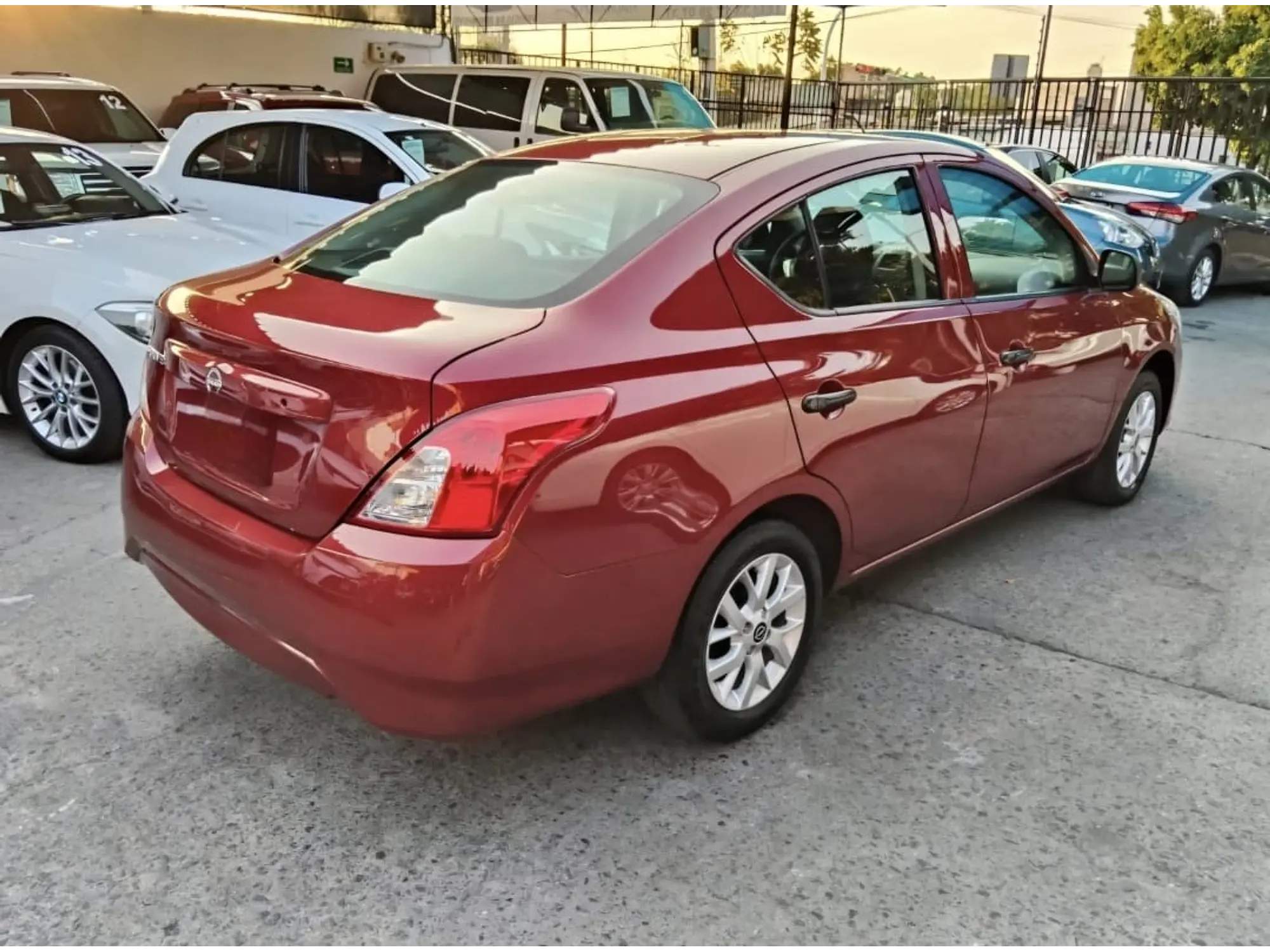 NISSAN VERSA 1.6 DRIVE MT 2023 4