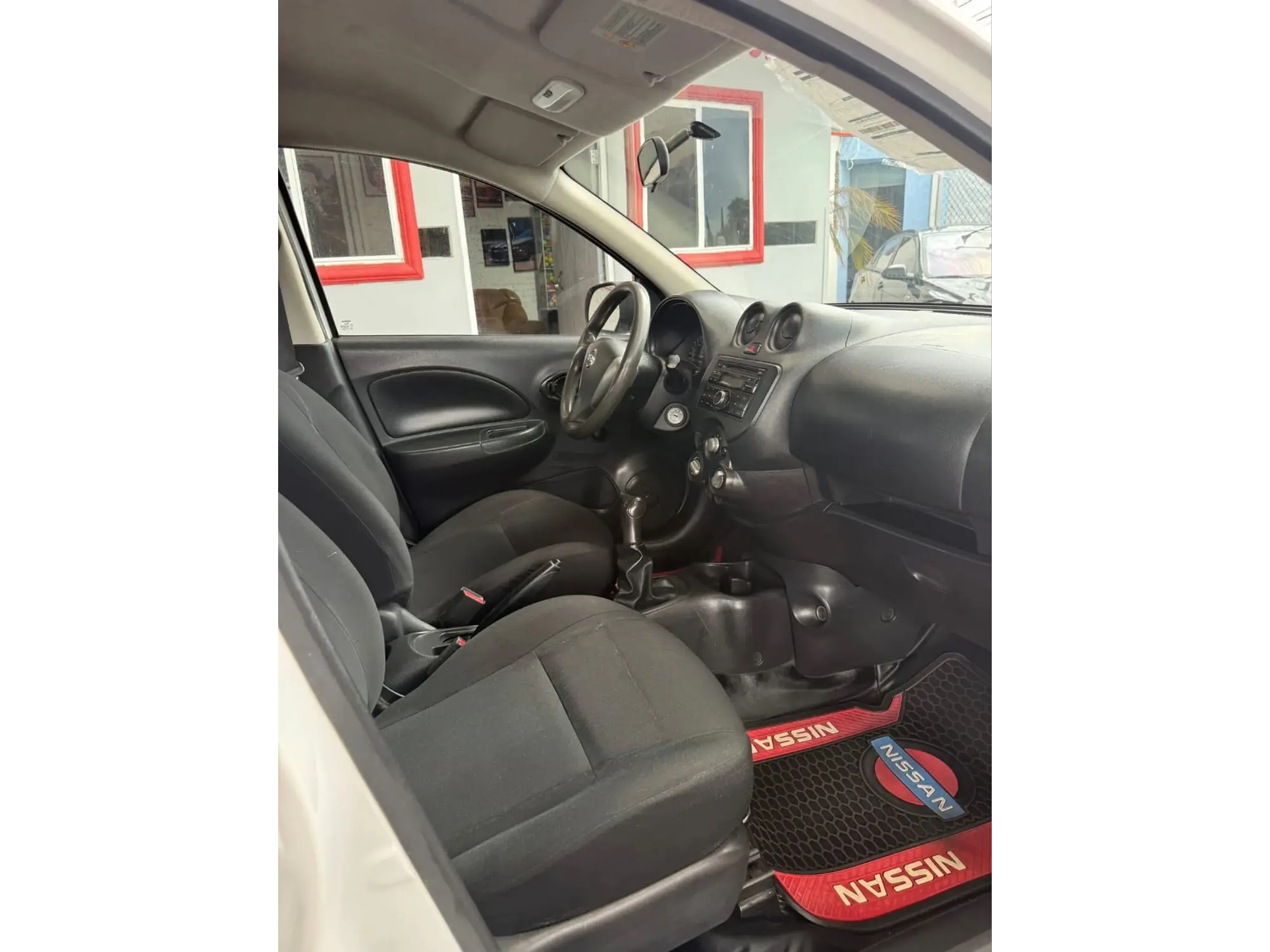 NISSAN MARCH 1.6 ACTIVE MT 2020 7