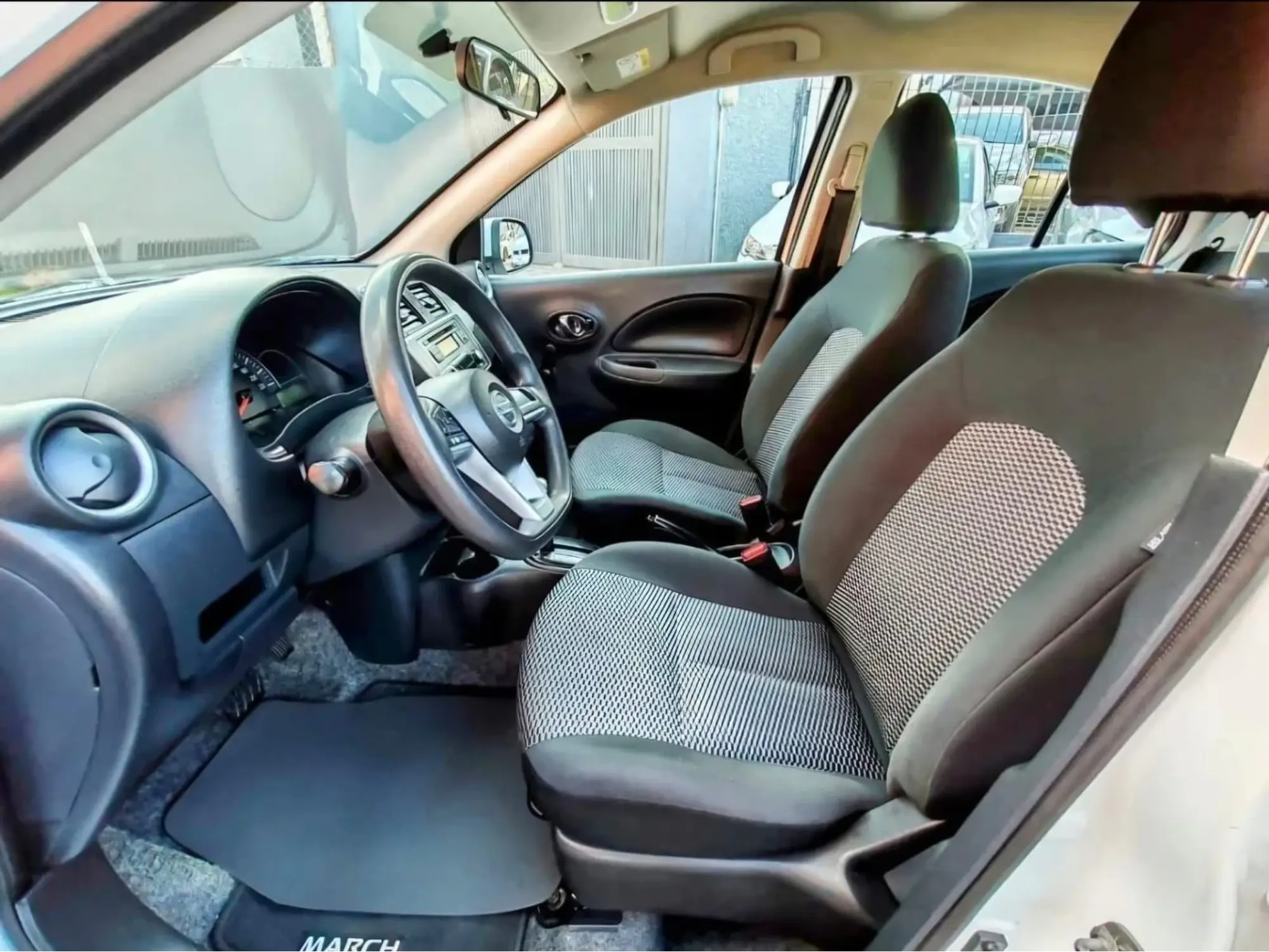 NISSAN MARCH 1.6 SENSE MT 2021 8