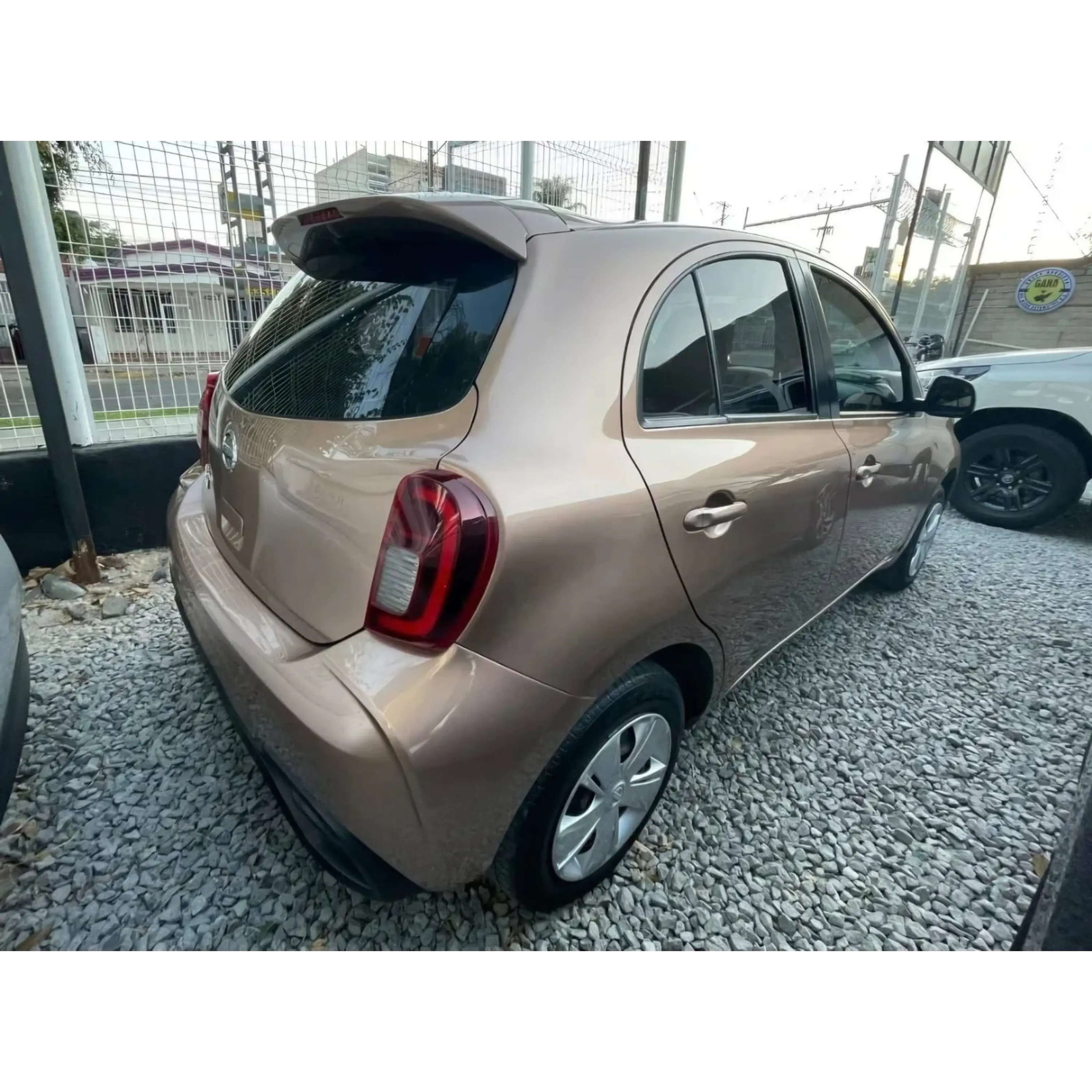 NISSAN MARCH 1.6 SENSE MT 2021 5