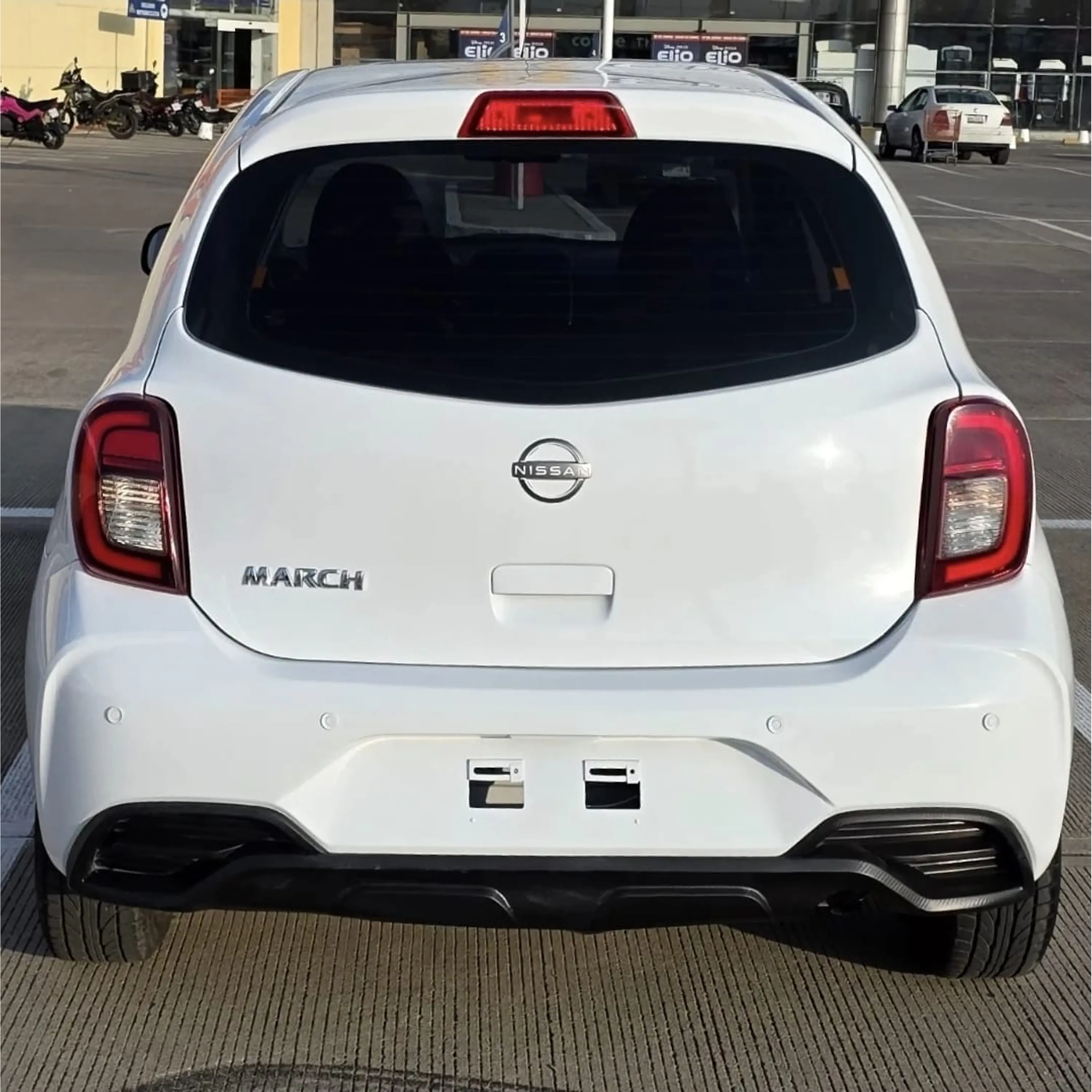 NISSAN MARCH 1.6 SENSE MT 2022 6