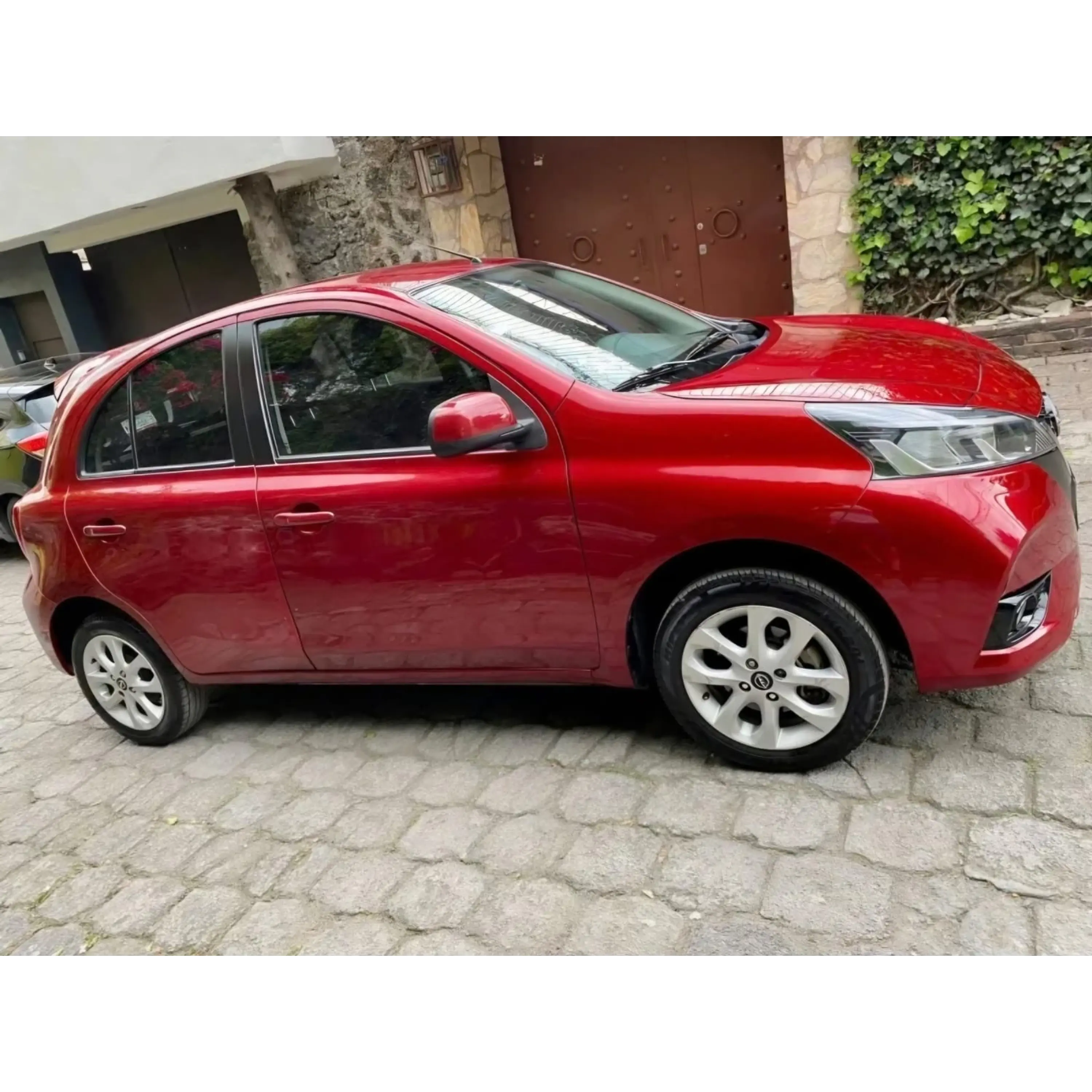 NISSAN MARCH 1.6 ADVANCE MT 2022 4
